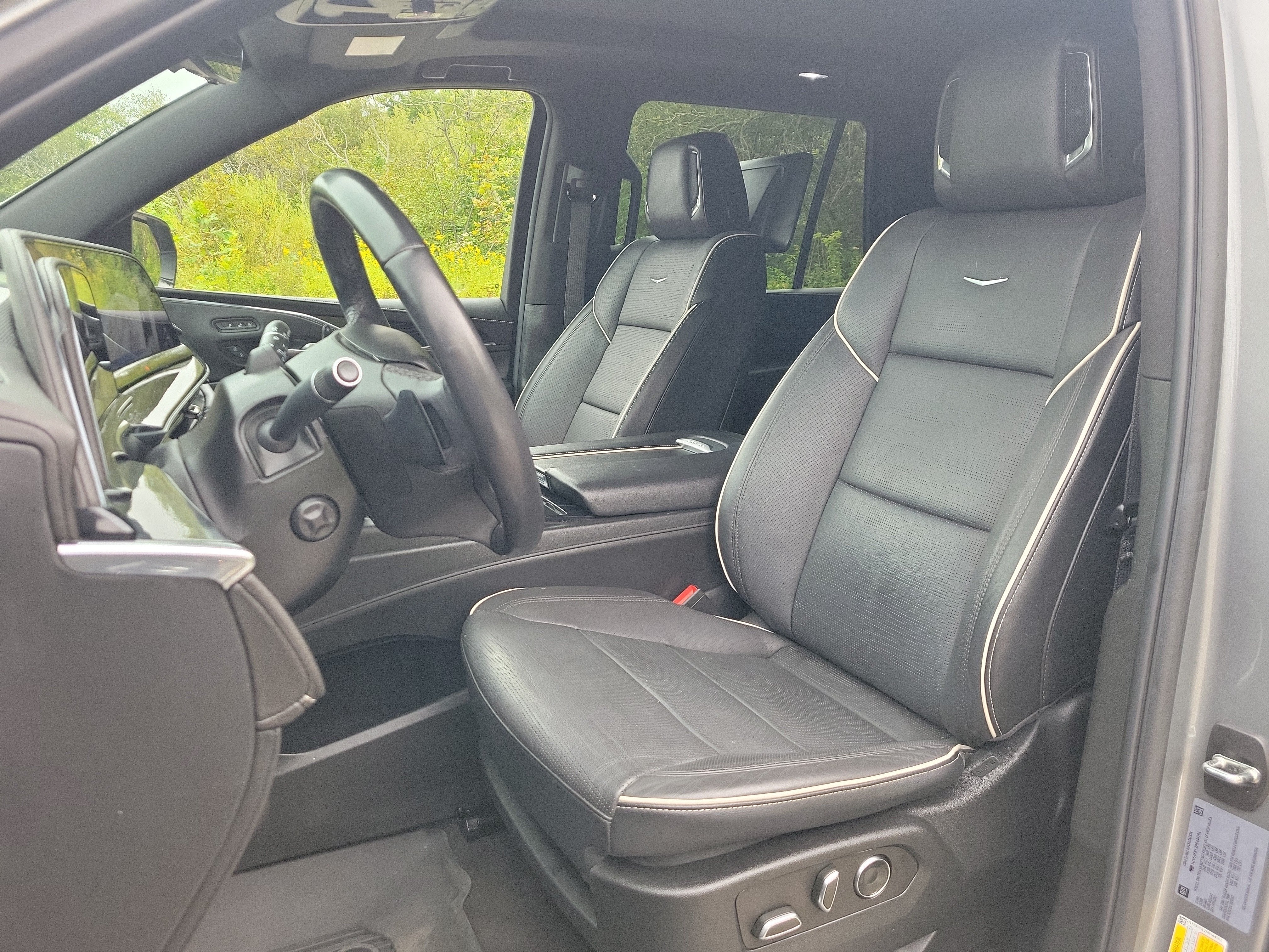 2023 Cadillac Escalade 4WD Sport