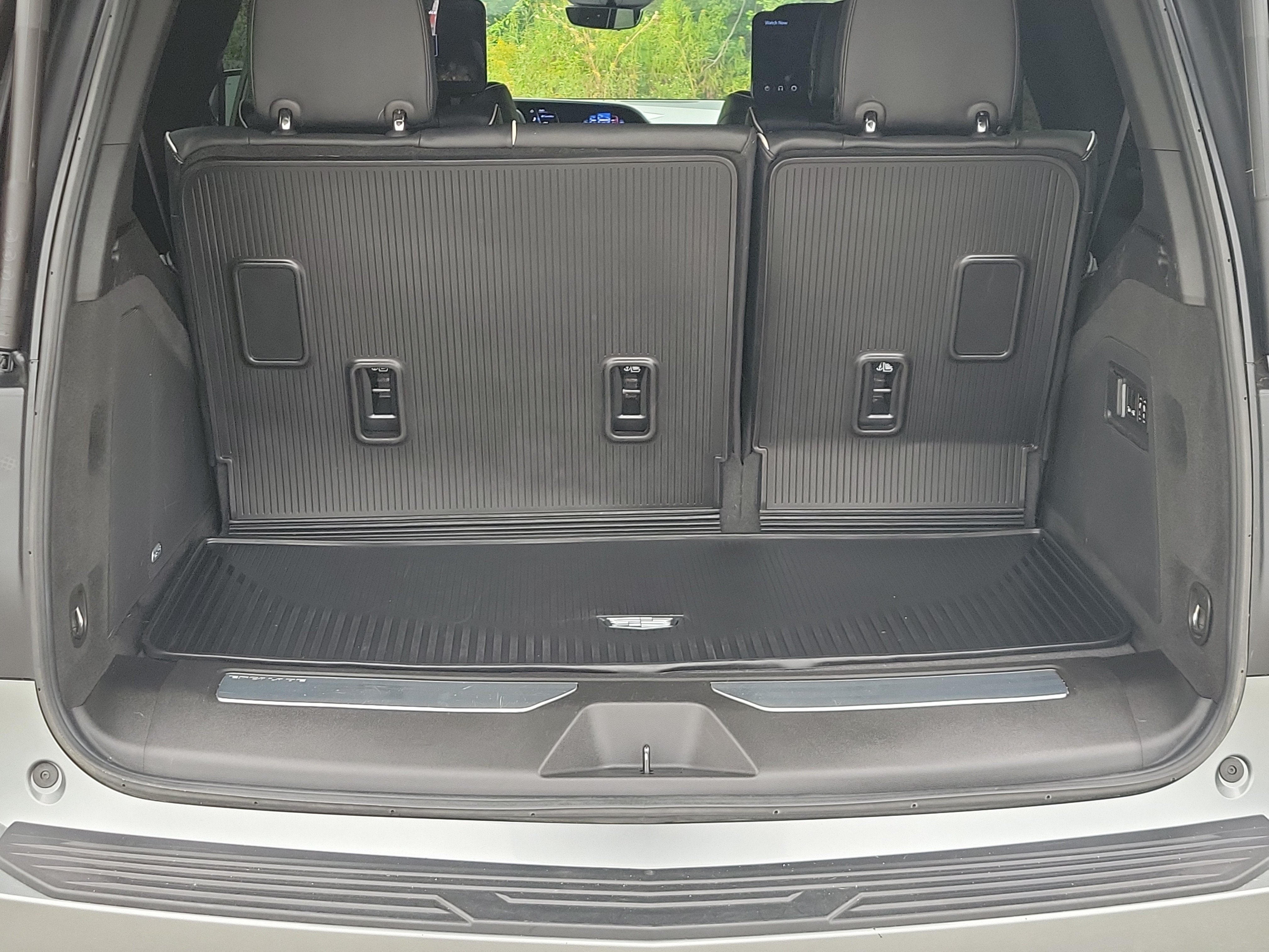 2023 Cadillac Escalade 4WD Sport