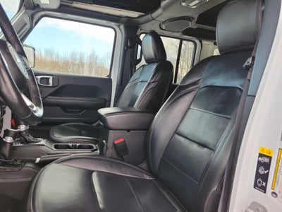 2022 Jeep Wrangler Unlimited Sahara Altitude 4x4