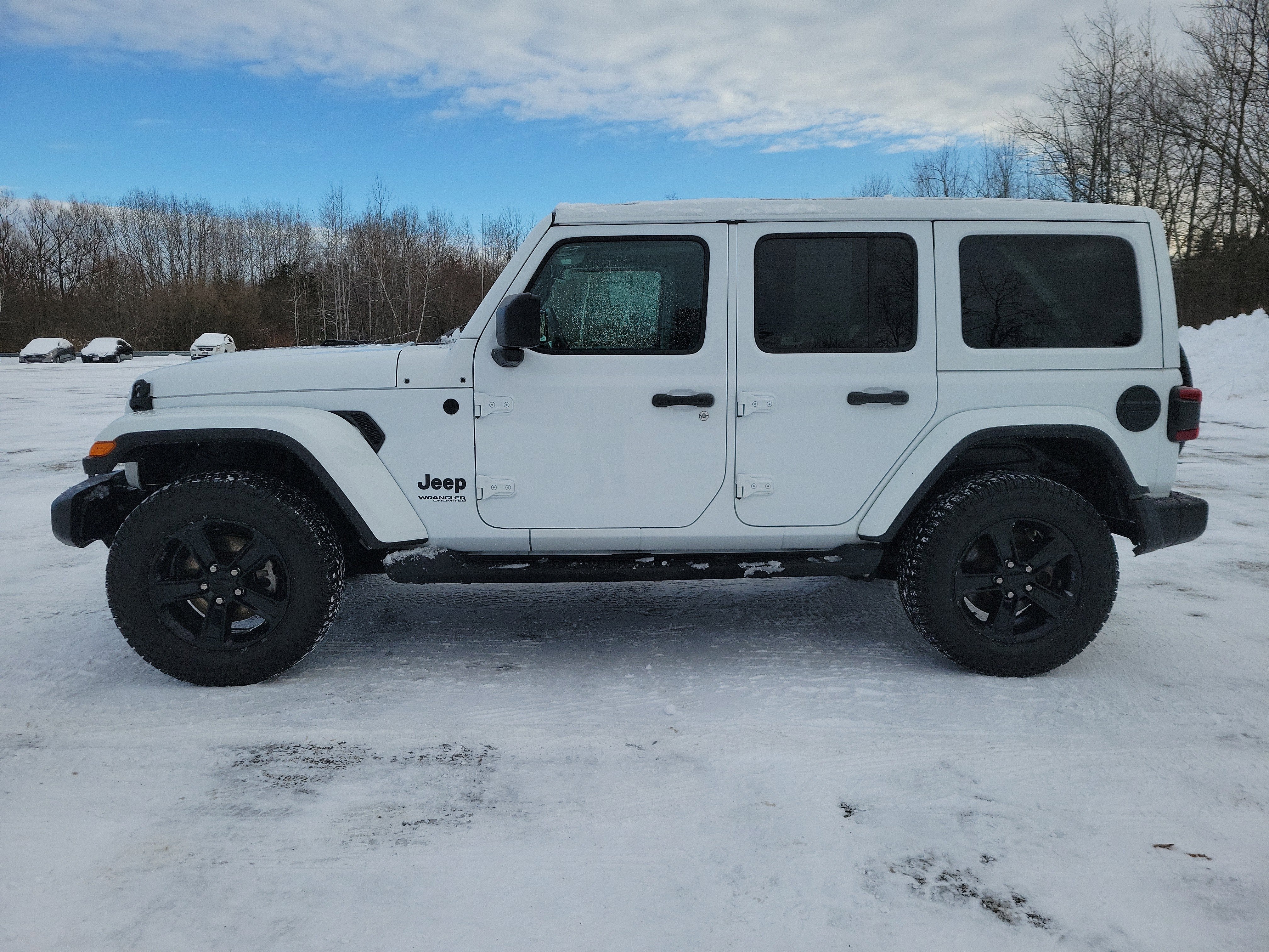 2022 Jeep Wrangler Unlimited Sahara Altitude 4x4