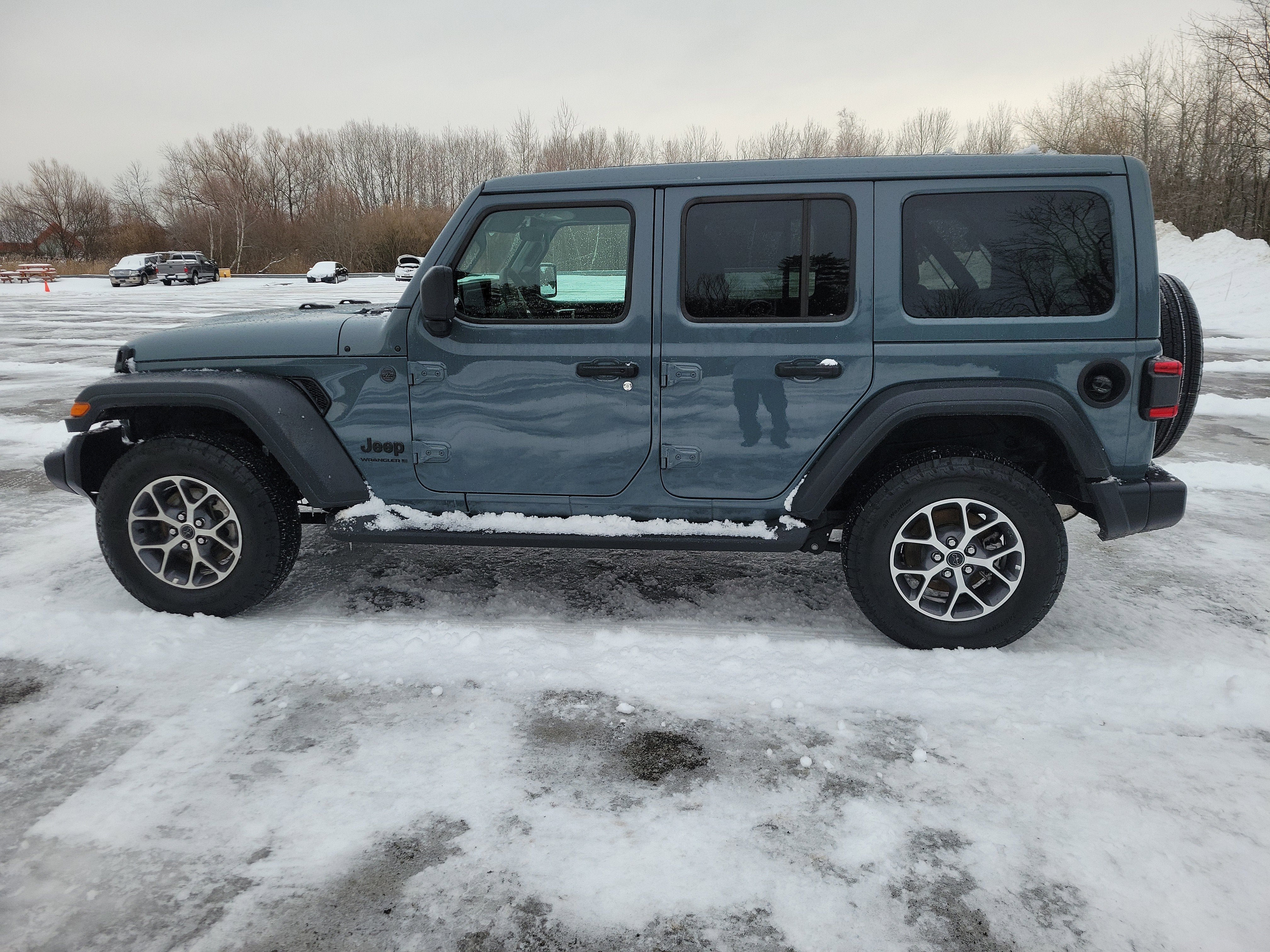 2025 Jeep Wrangler 4-Door Summit 4x4