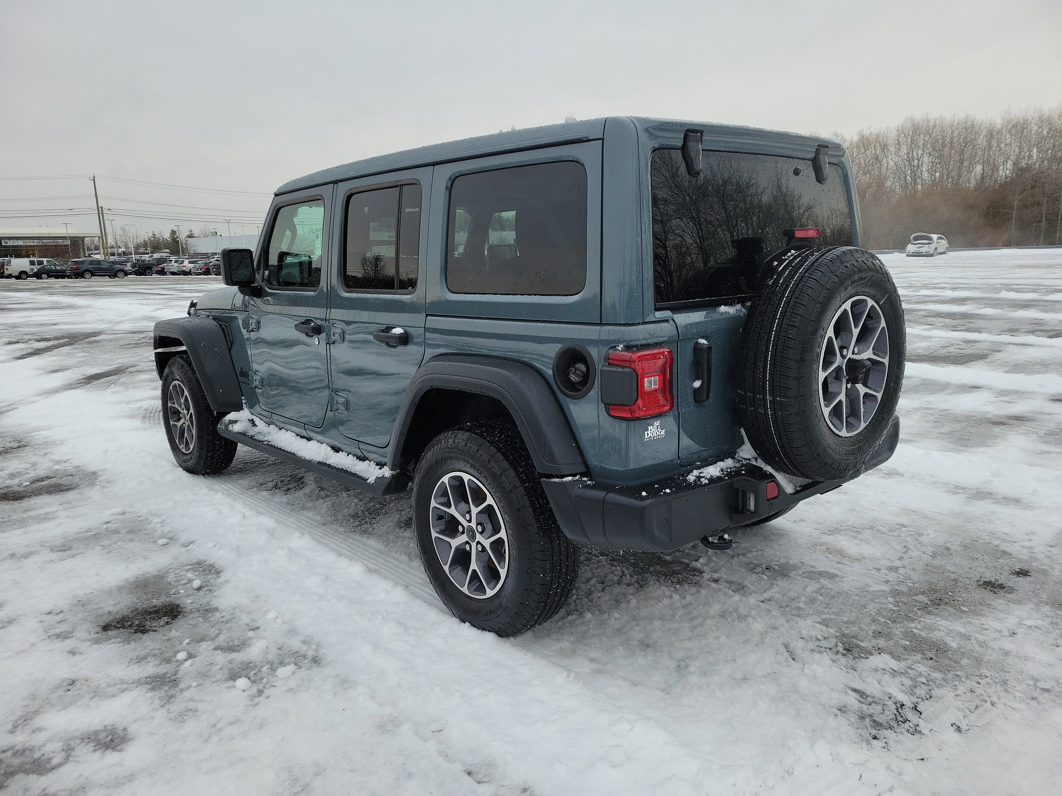 2025 Jeep Wrangler 4-Door Summit 4x4