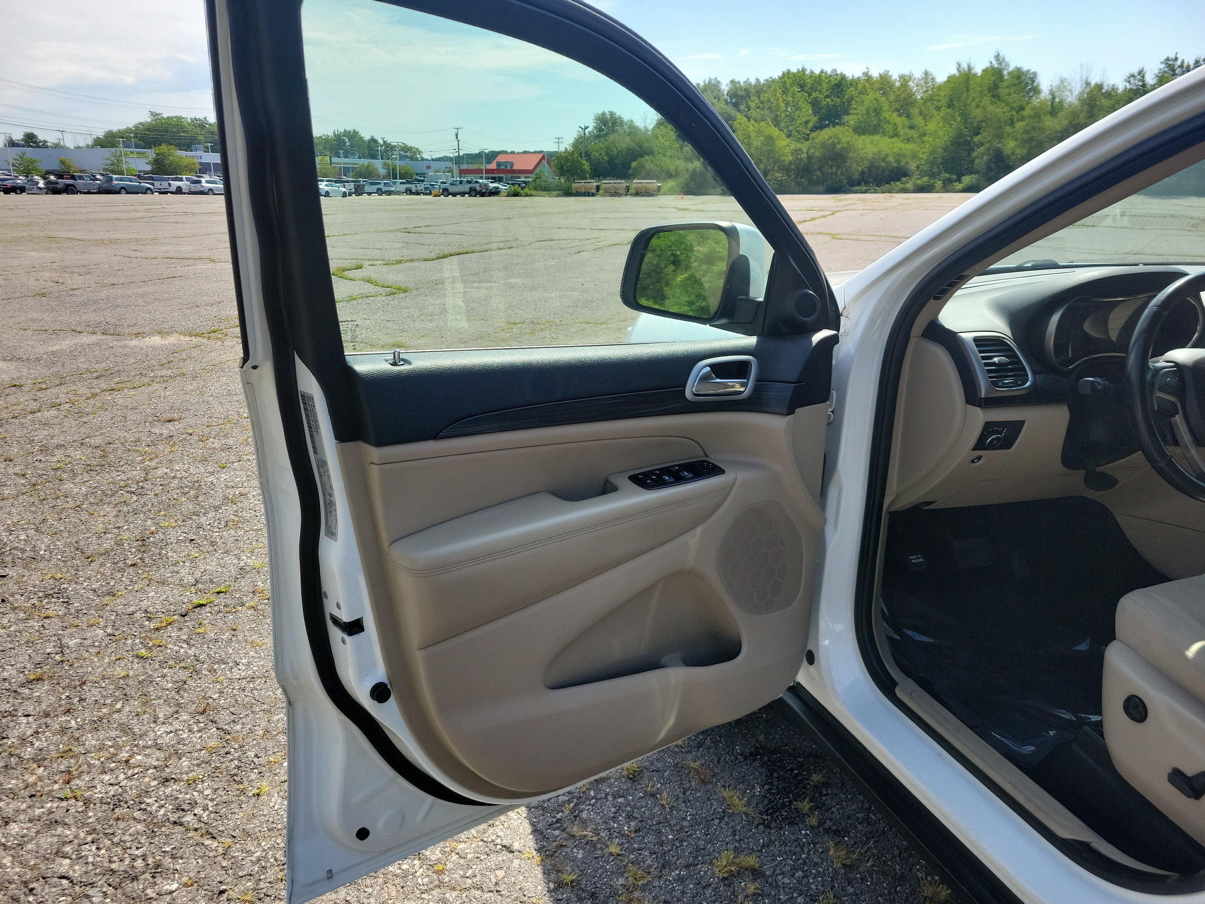 2021 Jeep Grand Cherokee Laredo E 4x4