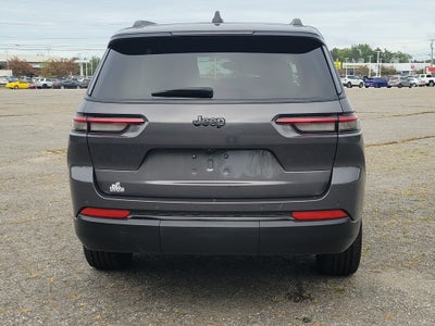 2024 Jeep Grand Cherokee L Altitude 4x2