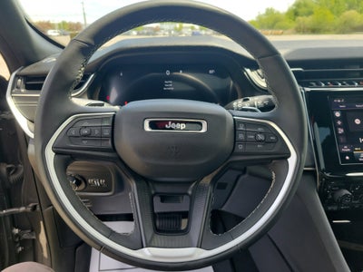 2023 Jeep Grand Cherokee L Altitude 4x4