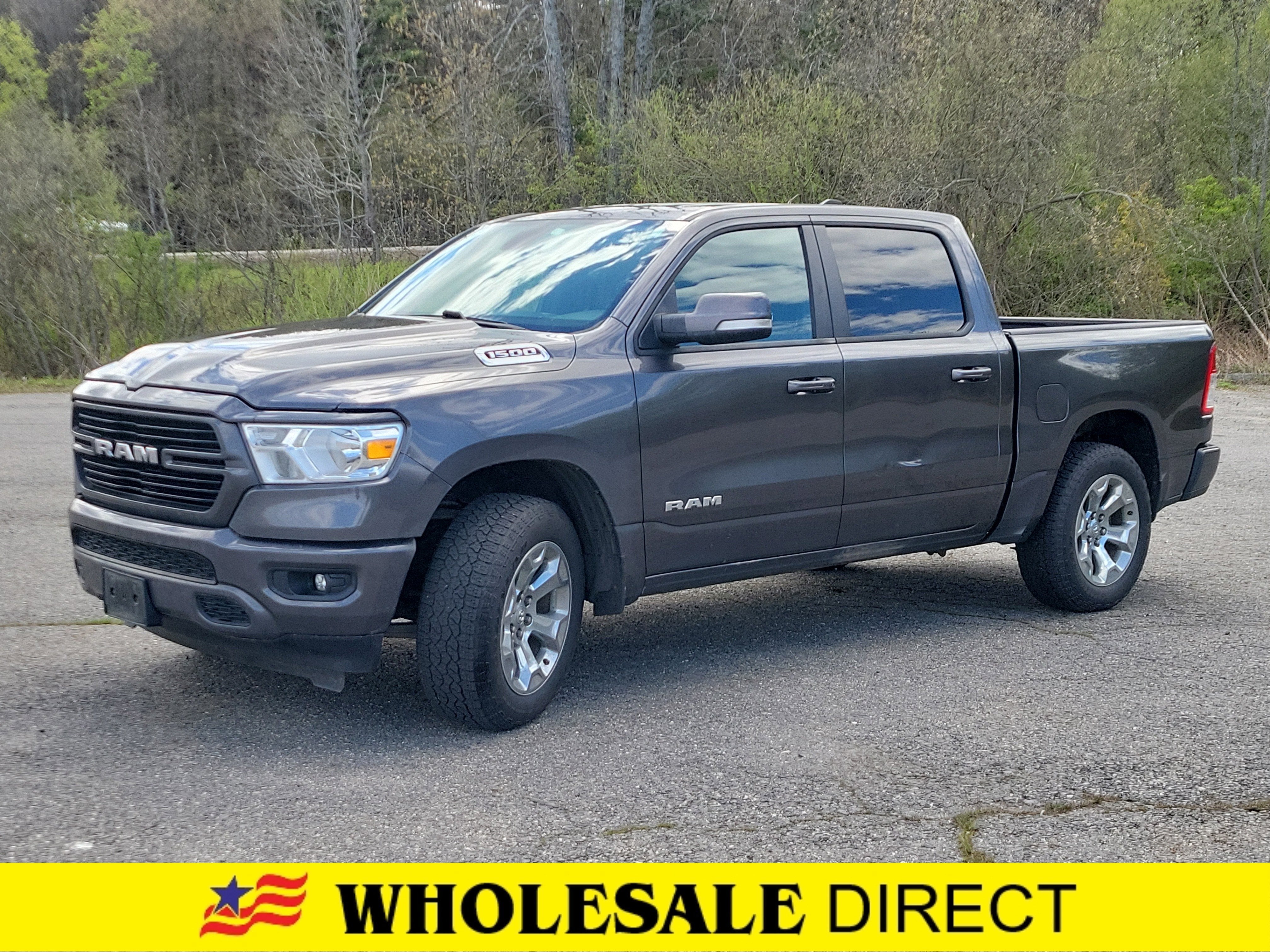 2019 RAM 1500 Big Horn/Lone Star 4x4 Crew Cab 5'7's photo