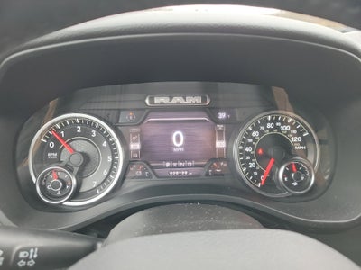 2022 RAM 1500 Big Horn Quad Cab 4x4 6'4" Box