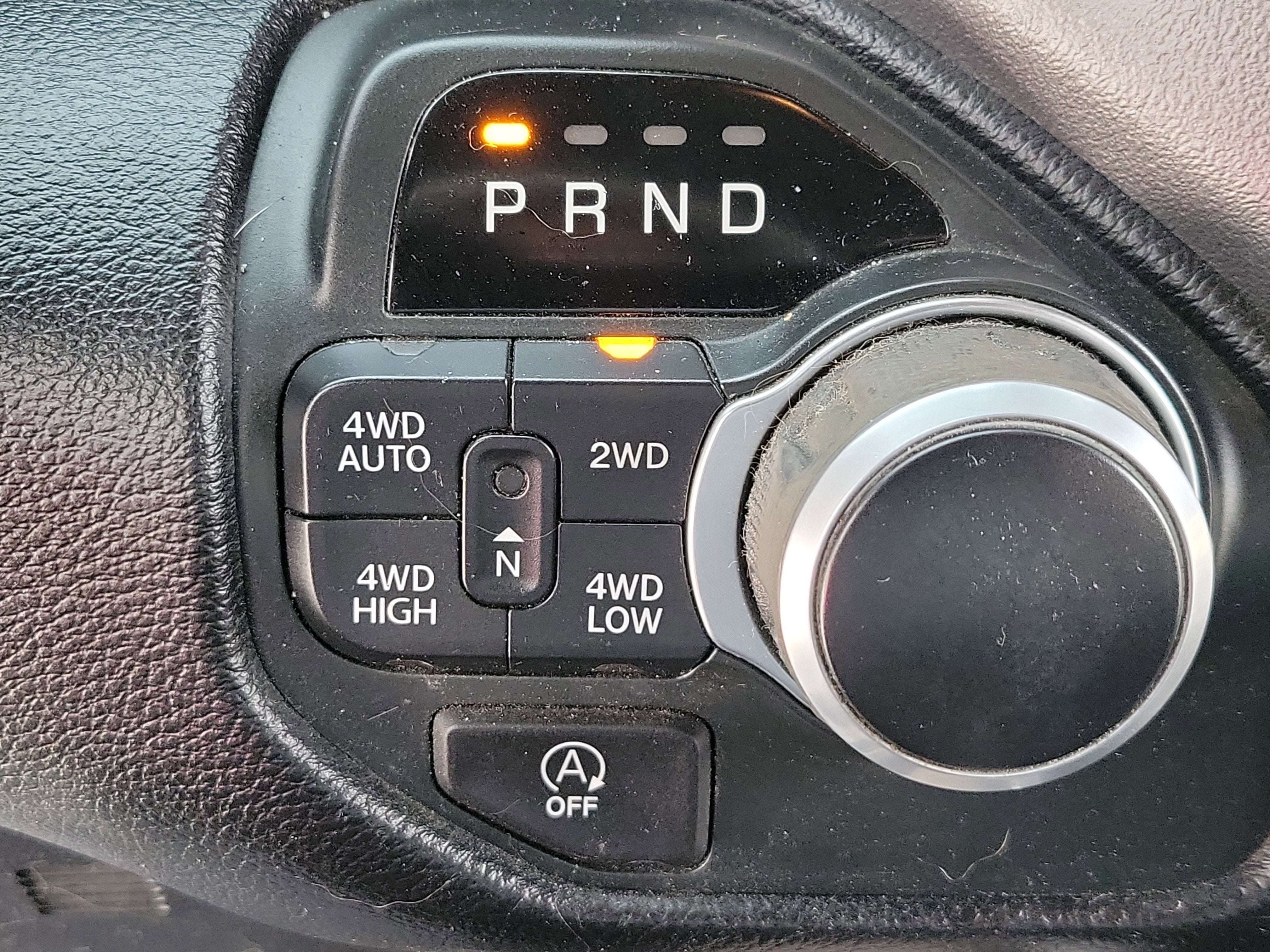 2019 RAM 1500 Big Horn/Lone Star Crew Cab 4x4 5'7" Box