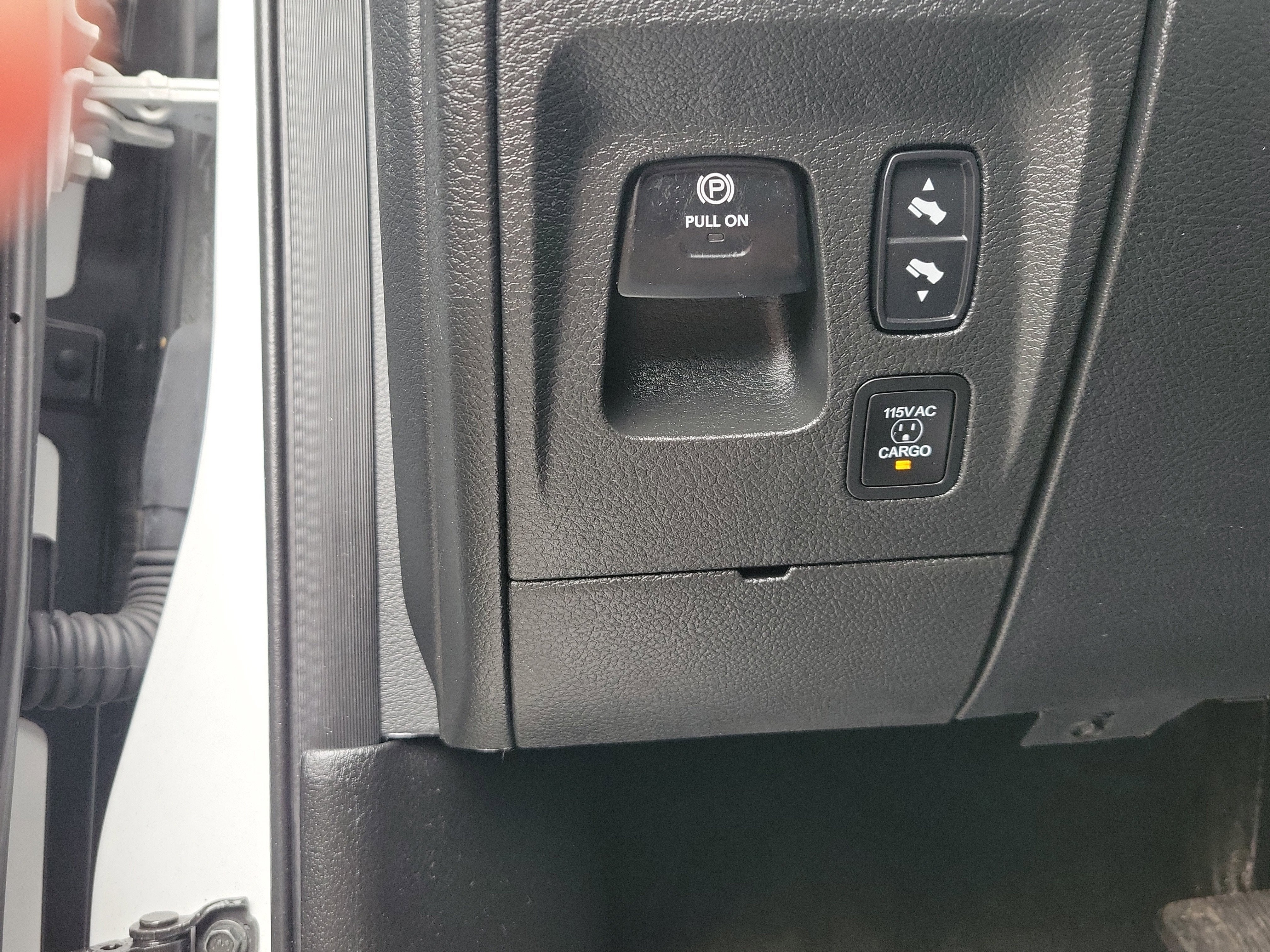 2023 RAM 1500 Limited Crew Cab 4x4 5'7" Box