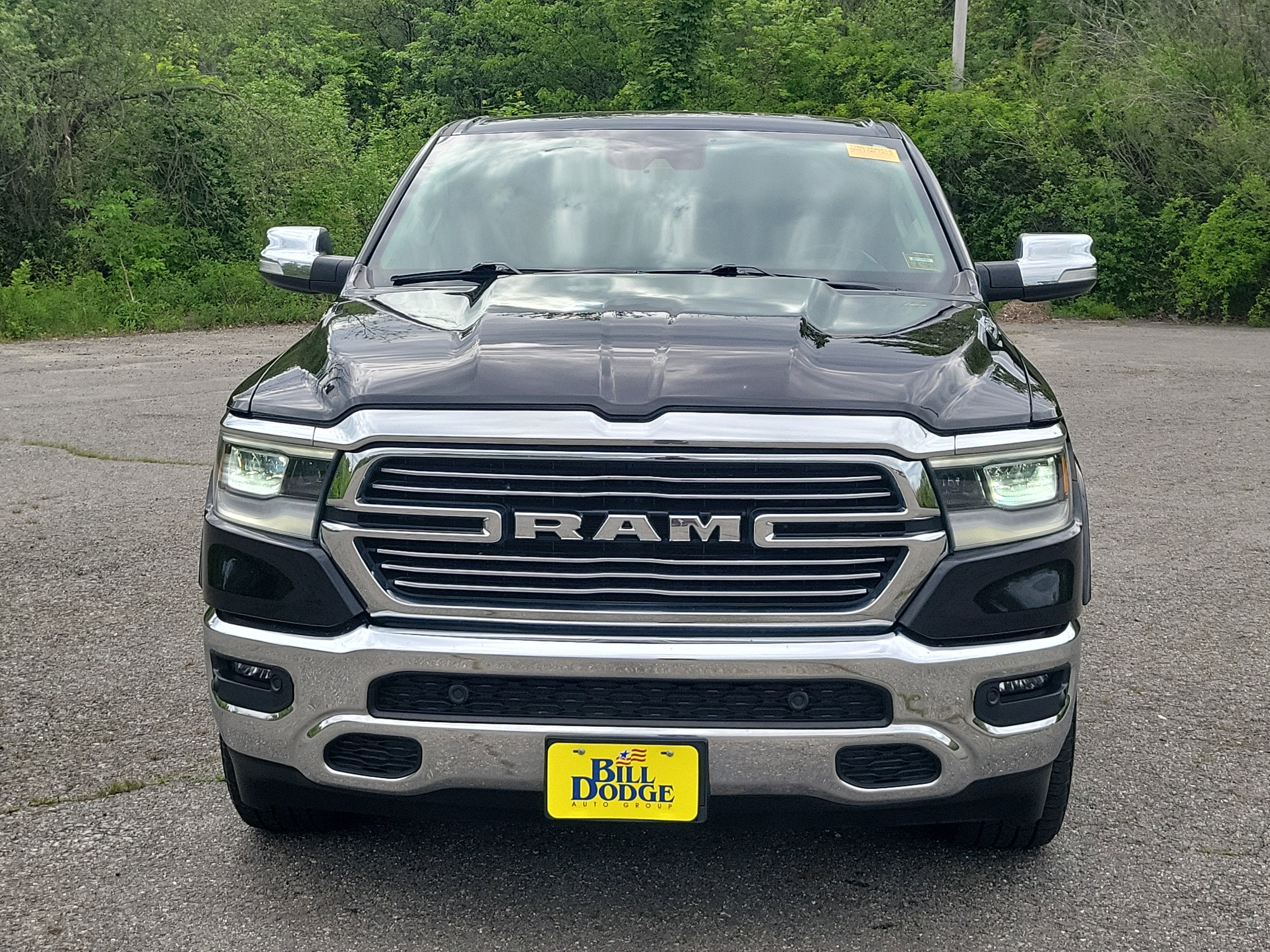 2022 RAM 1500 Laramie Crew Cab 4x4 5'7" Box