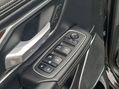 2022 RAM 1500 Laramie Crew Cab 4x4 5'7" Box