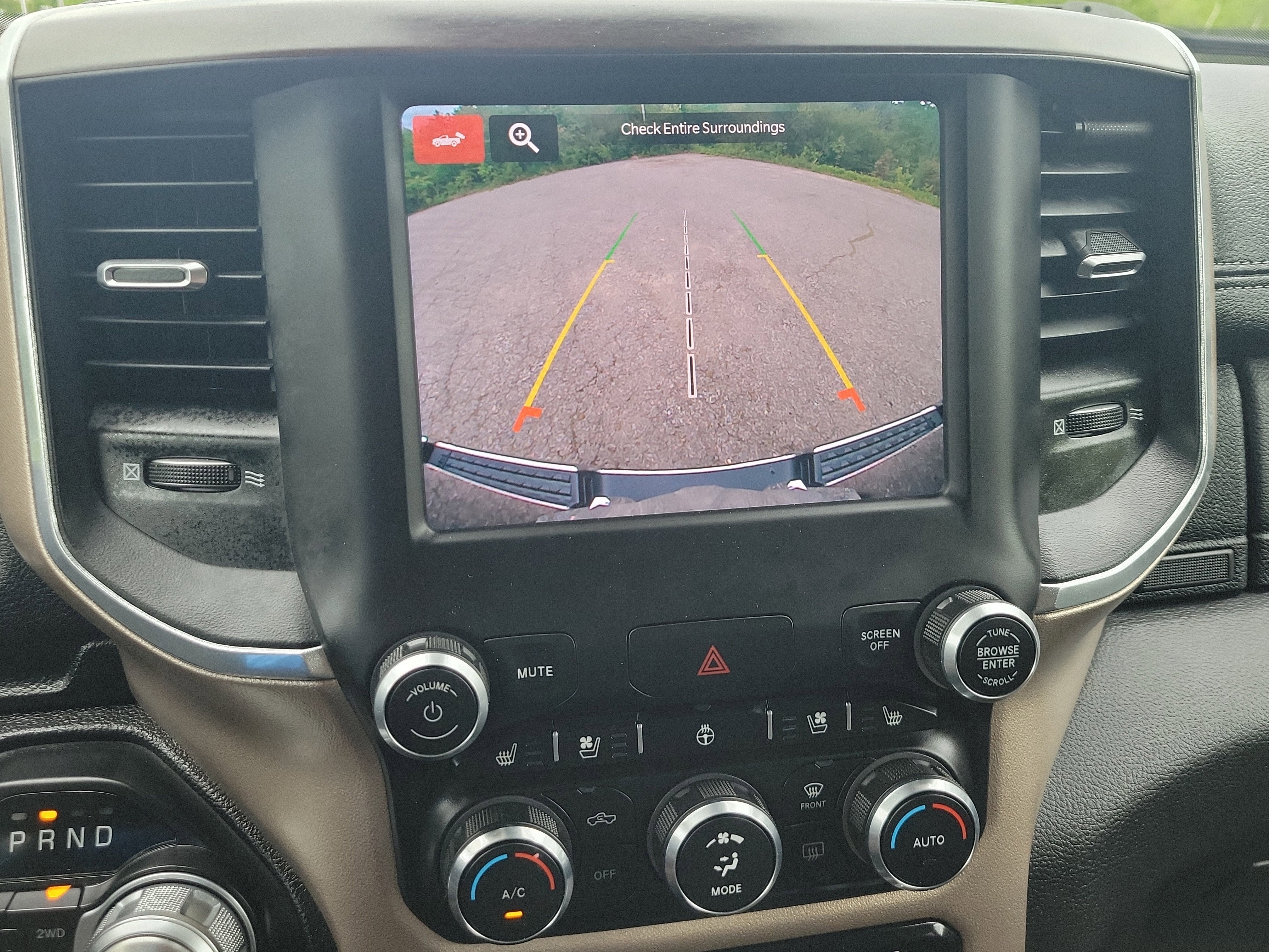2022 RAM 1500 Laramie Crew Cab 4x4 5'7" Box