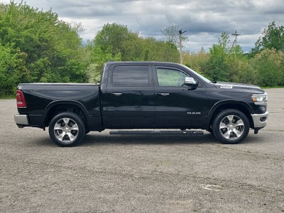 2022 RAM 1500 Laramie Crew Cab 4x4 5'7" Box