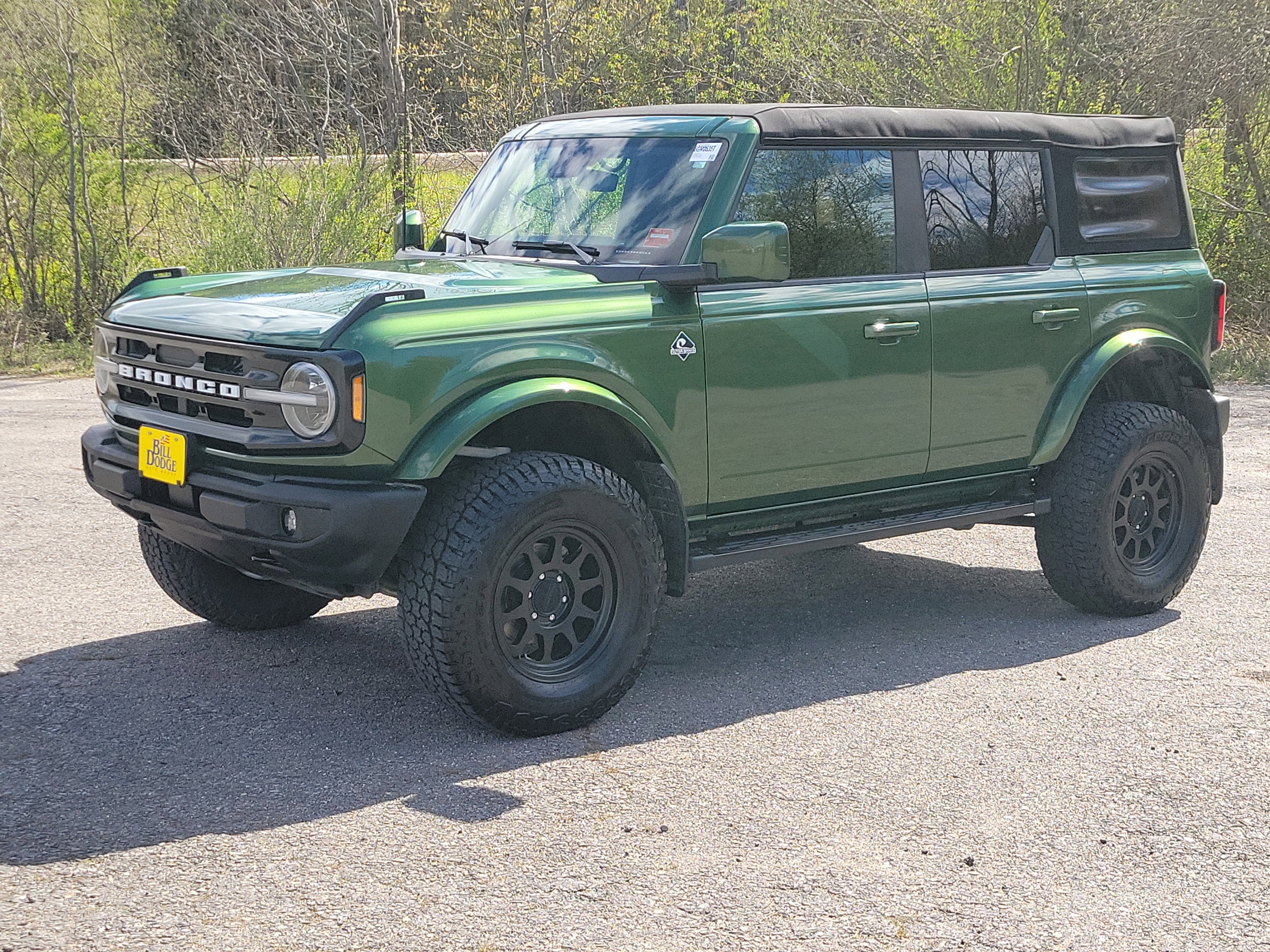2023 Ford Bronco Outer Banks 4x4's photo