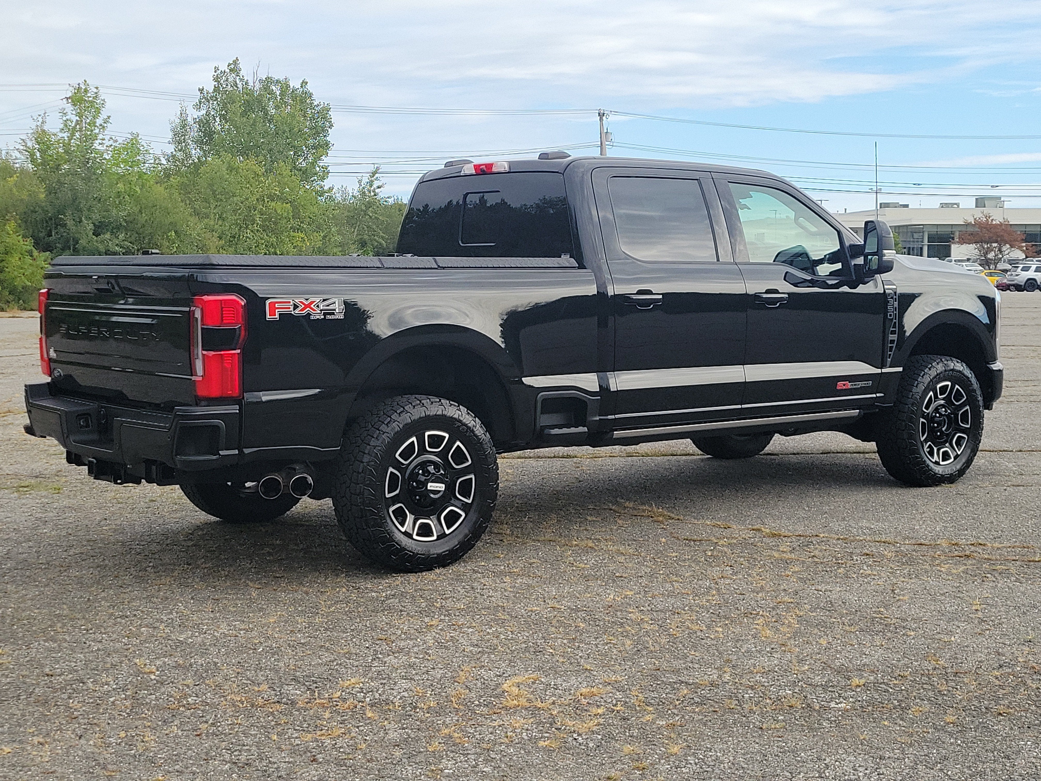 2025 Ford F-350 Platinum