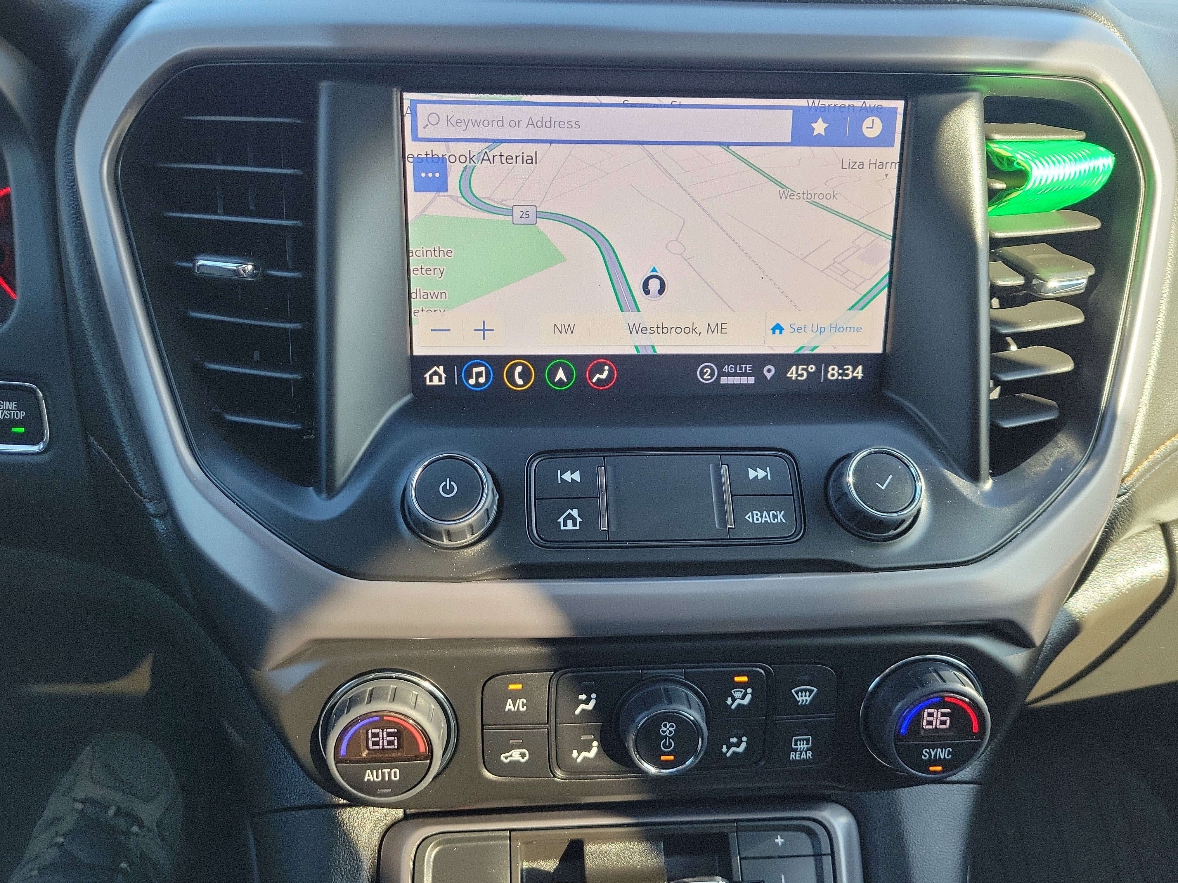 2023 GMC Acadia AT4