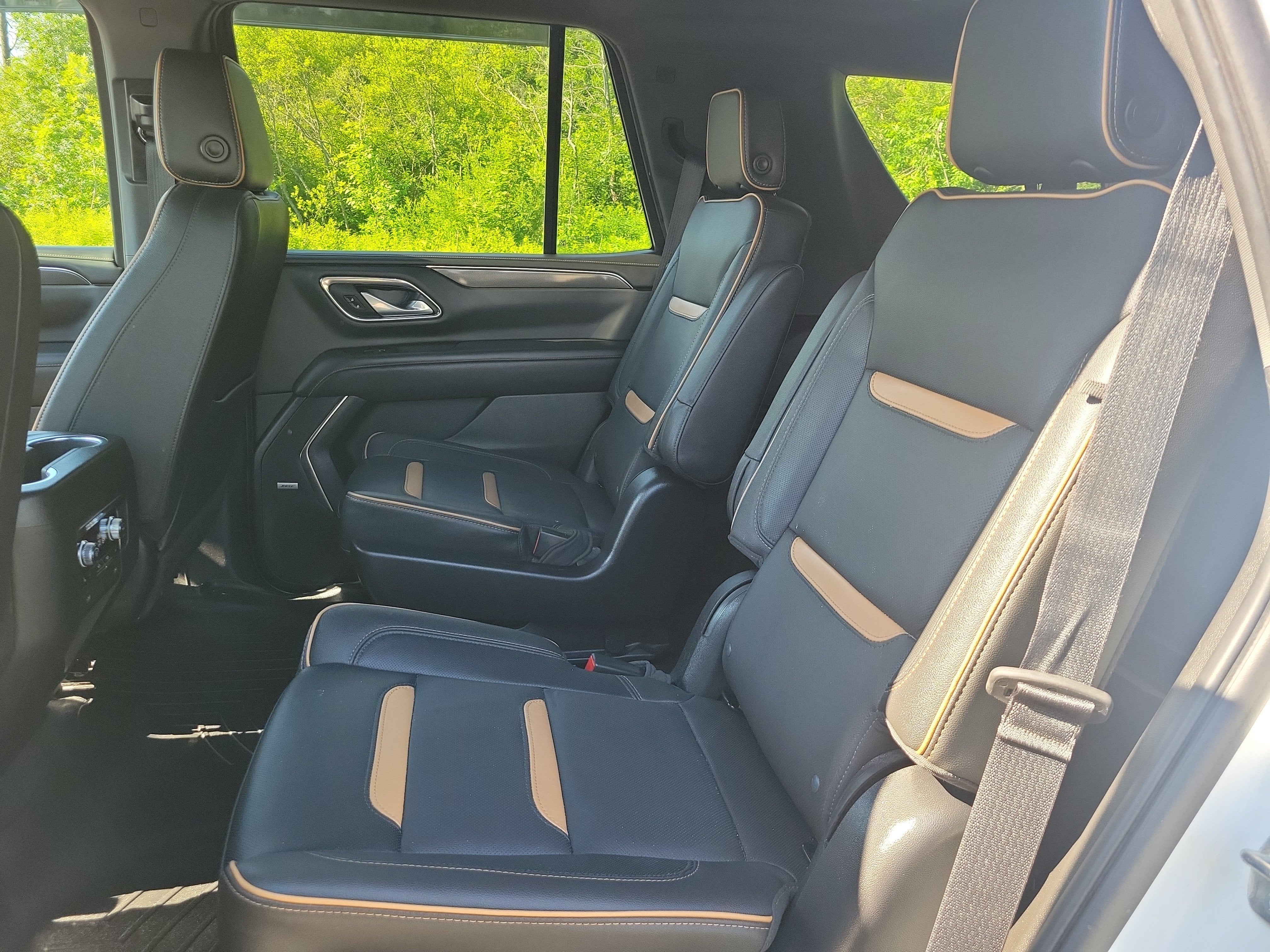 2022 GMC Yukon AT4