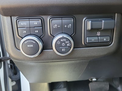 2022 GMC Yukon AT4