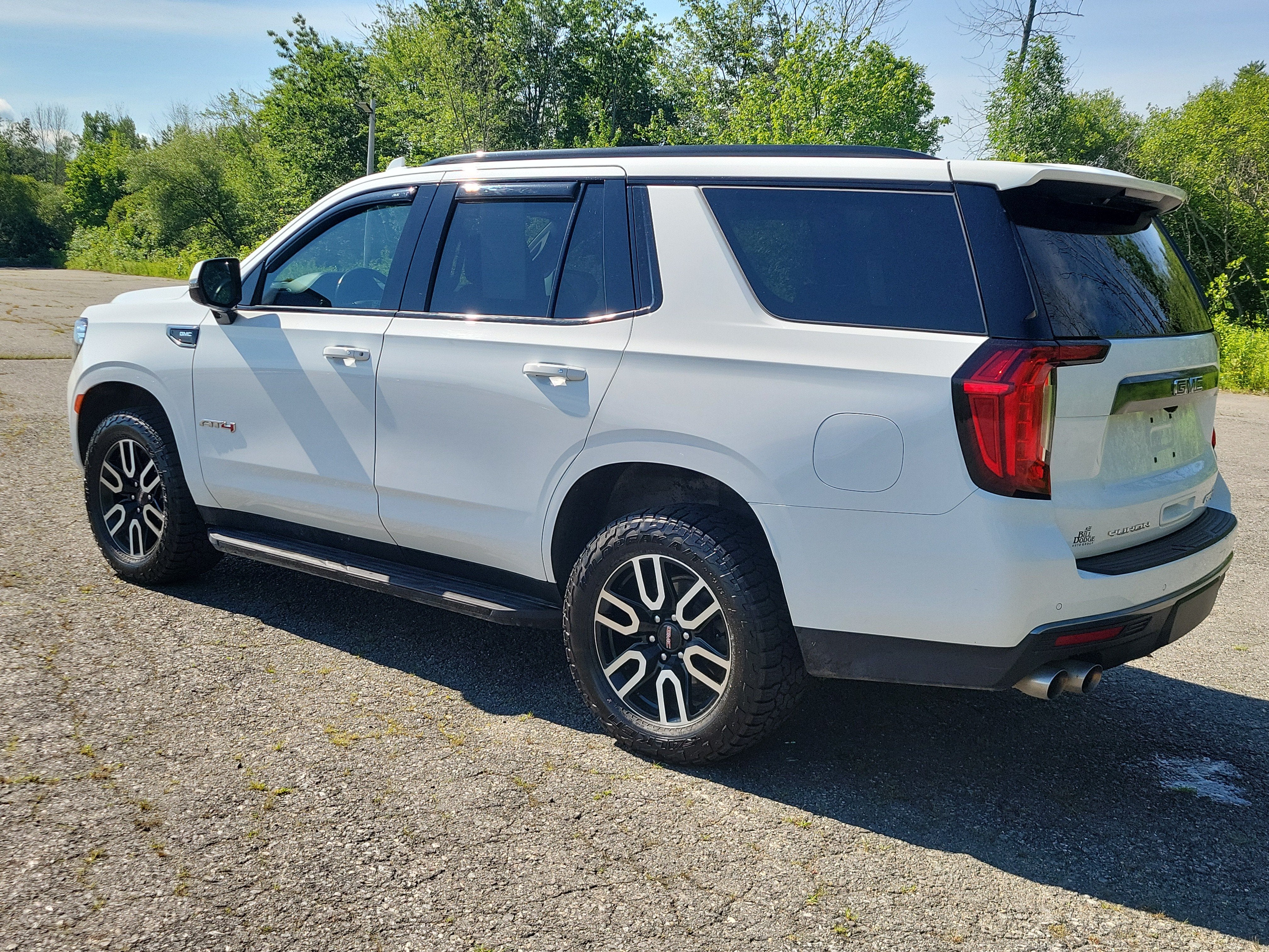 2022 GMC Yukon AT4