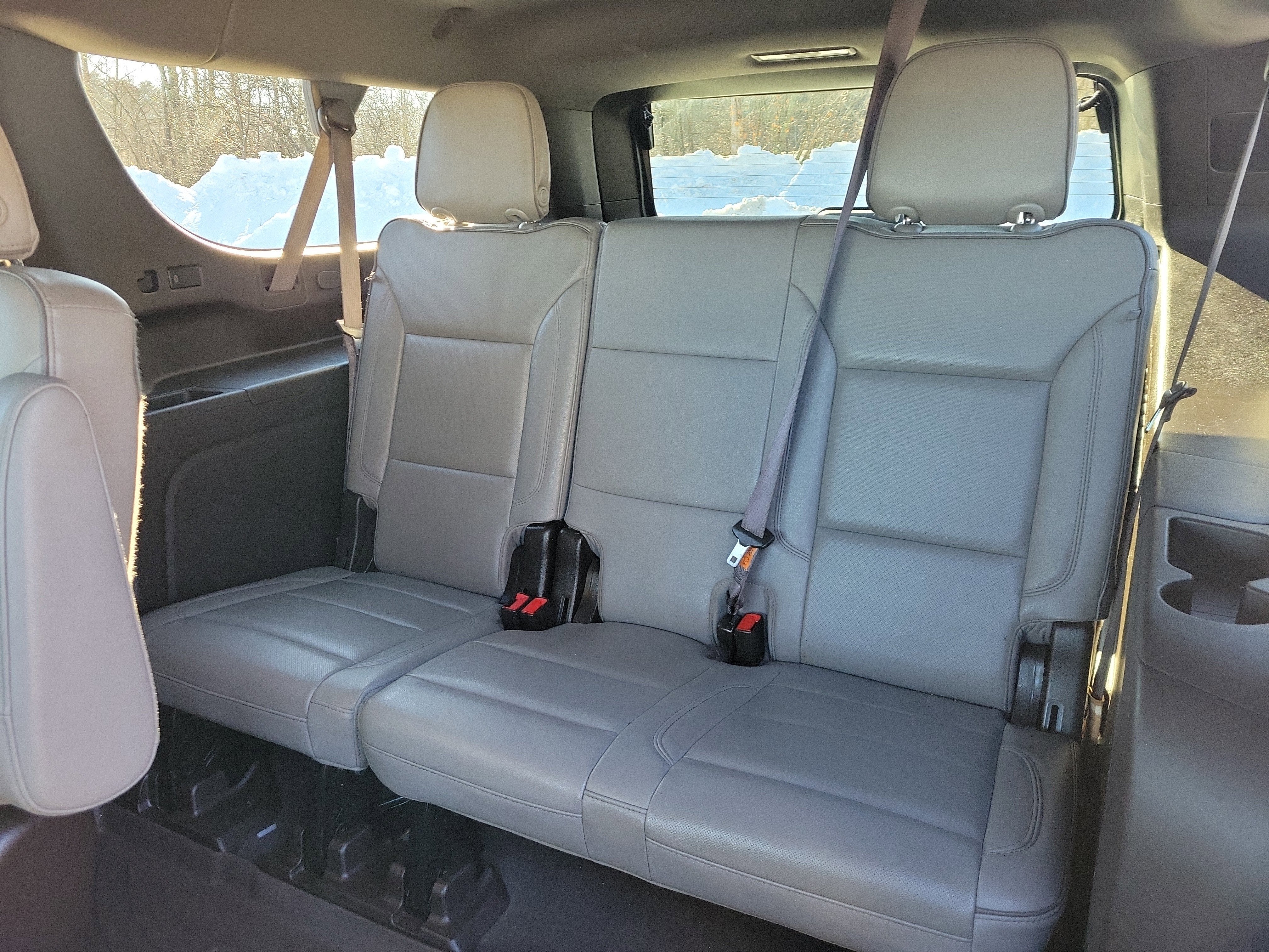 2022 GMC Yukon XL SLT