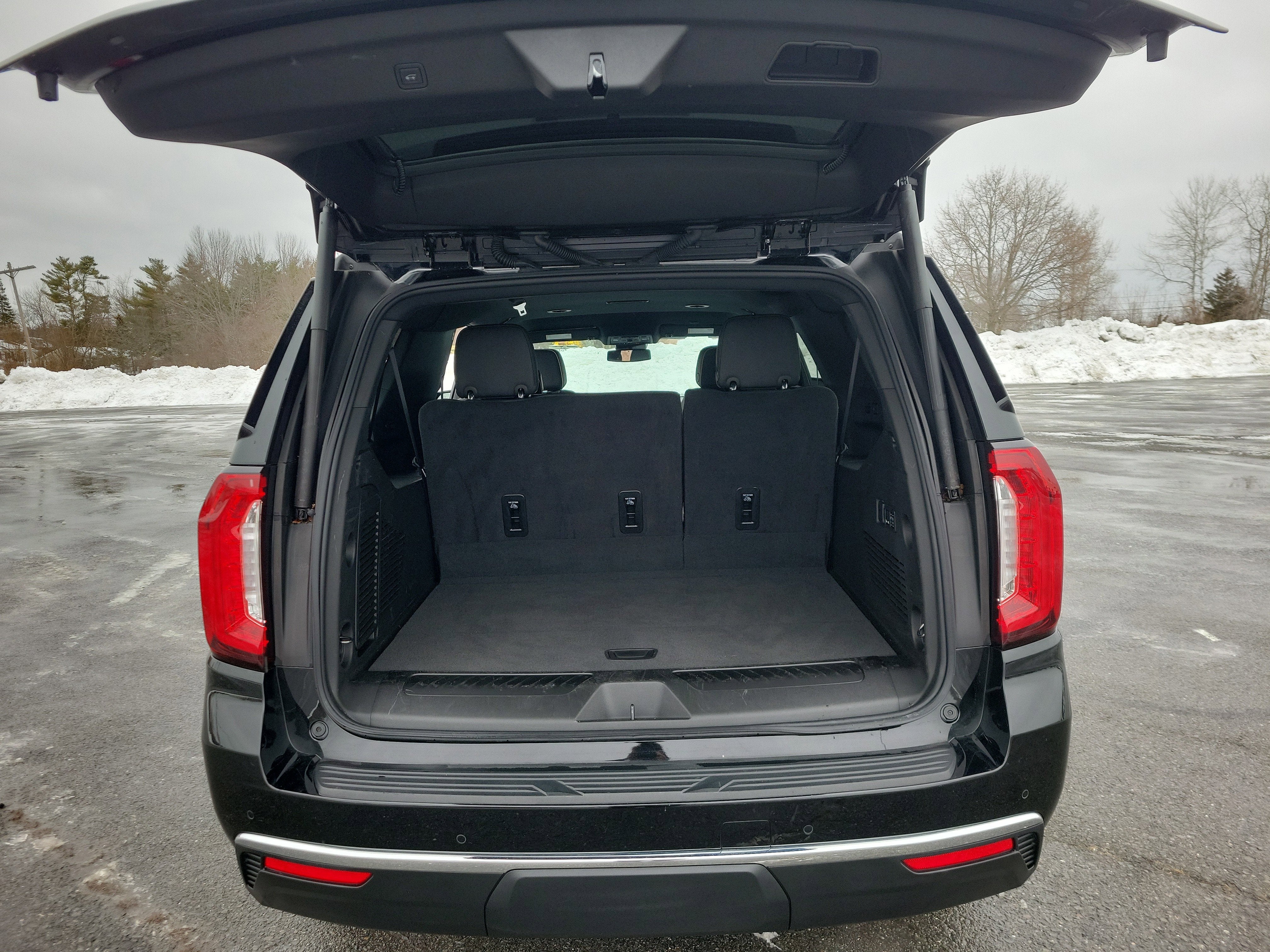 2024 GMC Yukon XL SLT