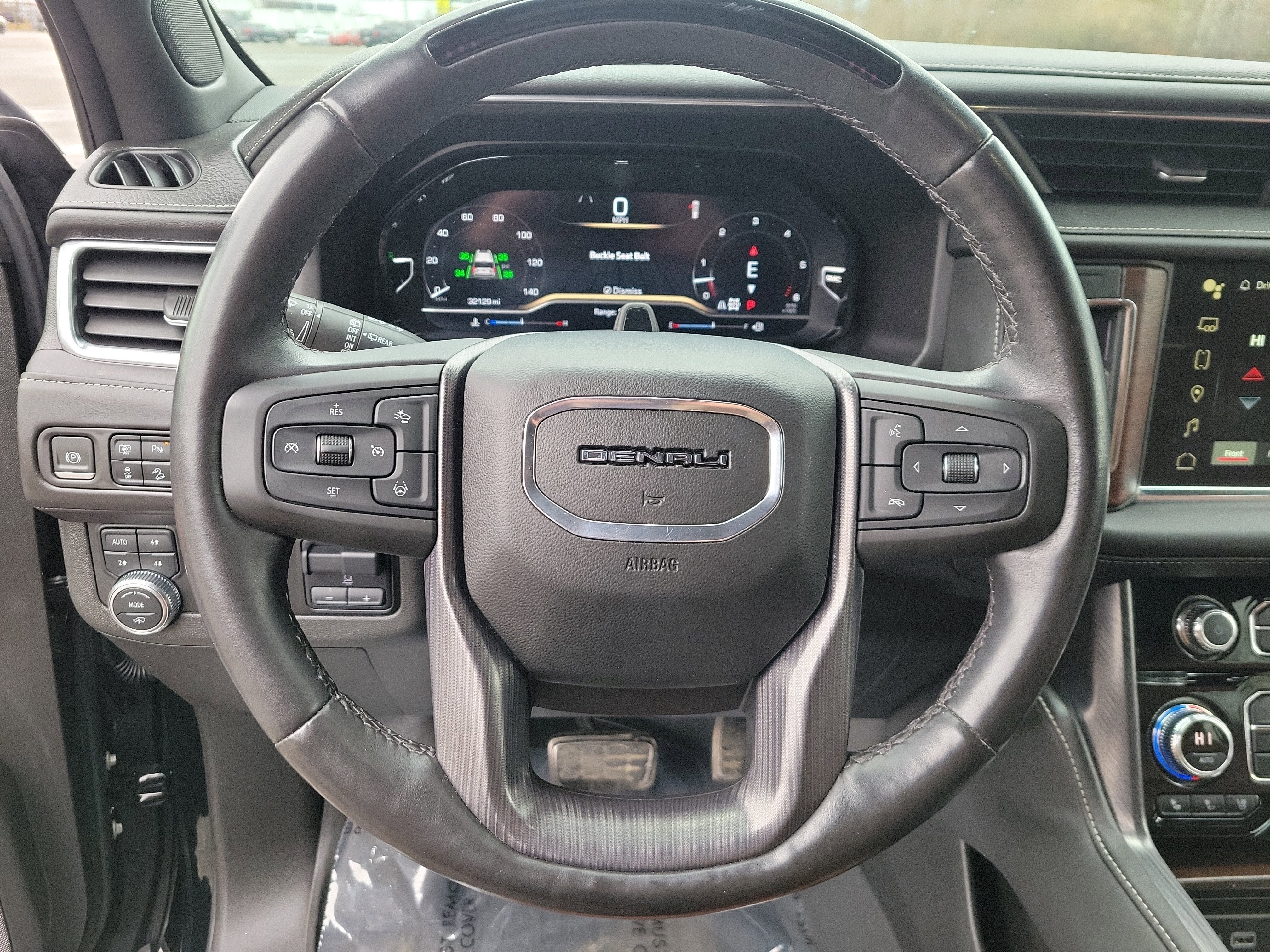 2023 GMC Yukon XL Denali Ultimate