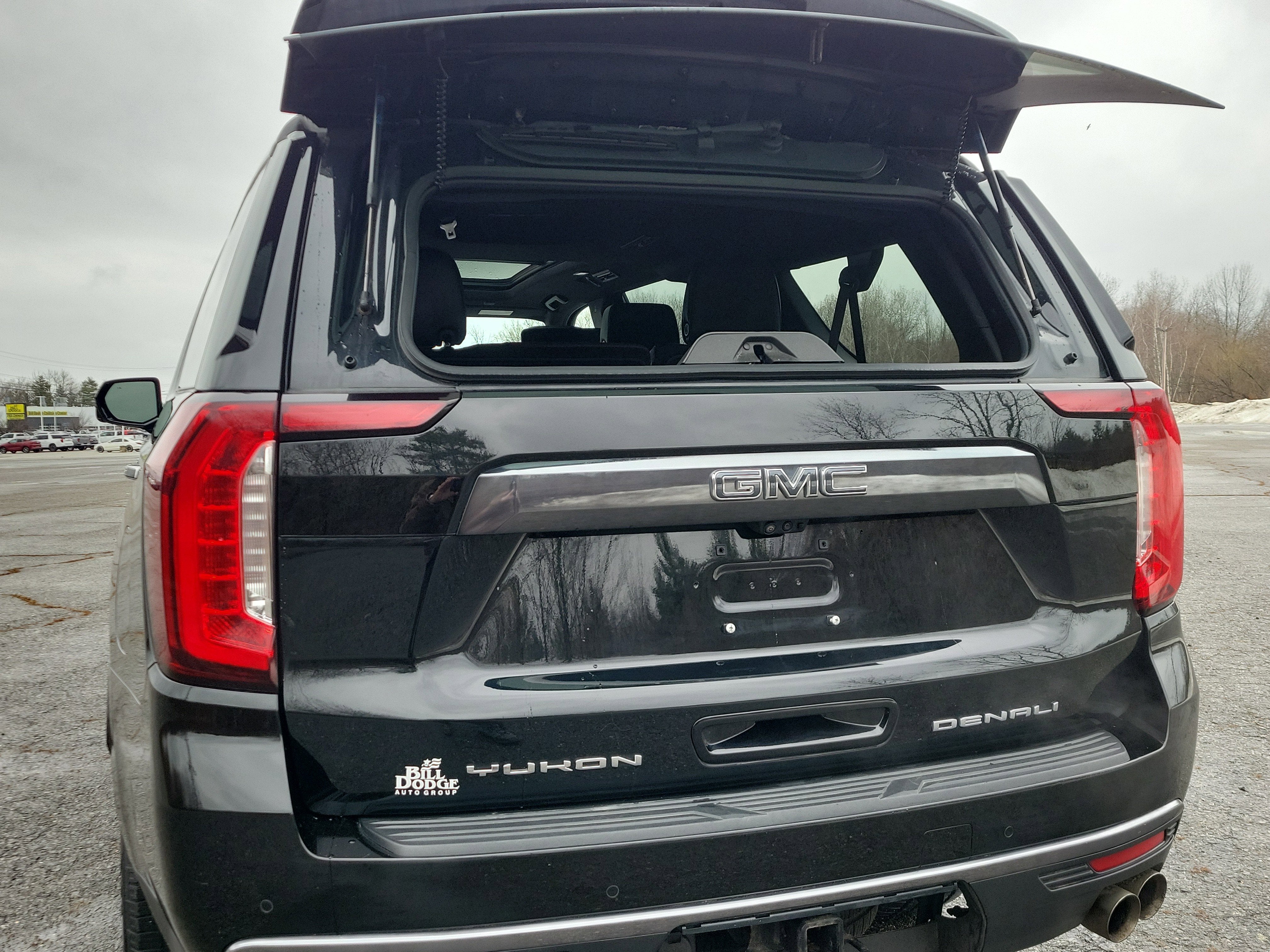 2023 GMC Yukon XL Denali Ultimate