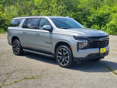 2025 Chevrolet Suburban RST