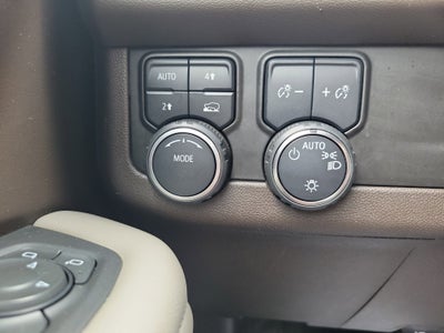 2022 Chevrolet Suburban LS