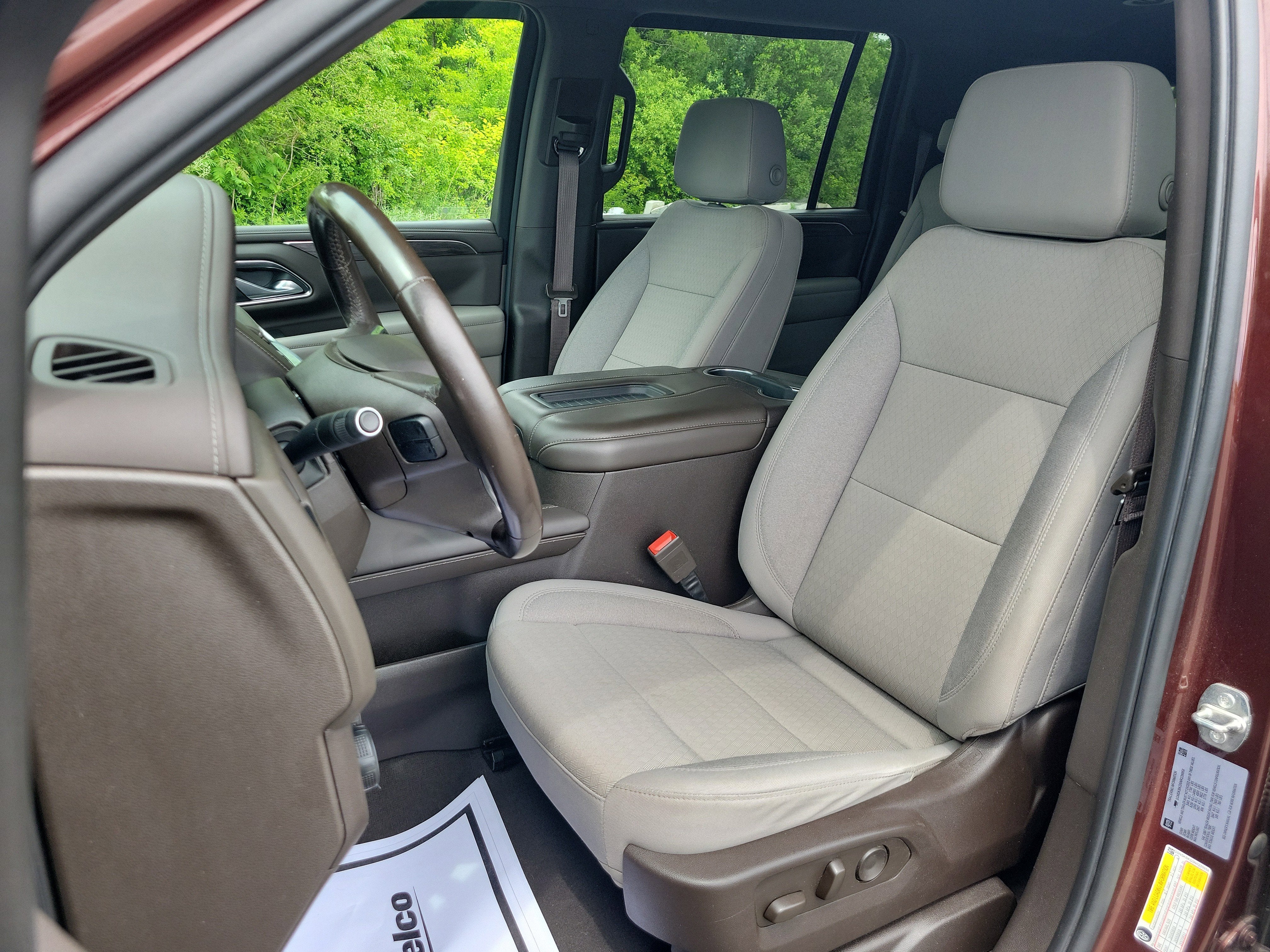 2022 Chevrolet Suburban LS