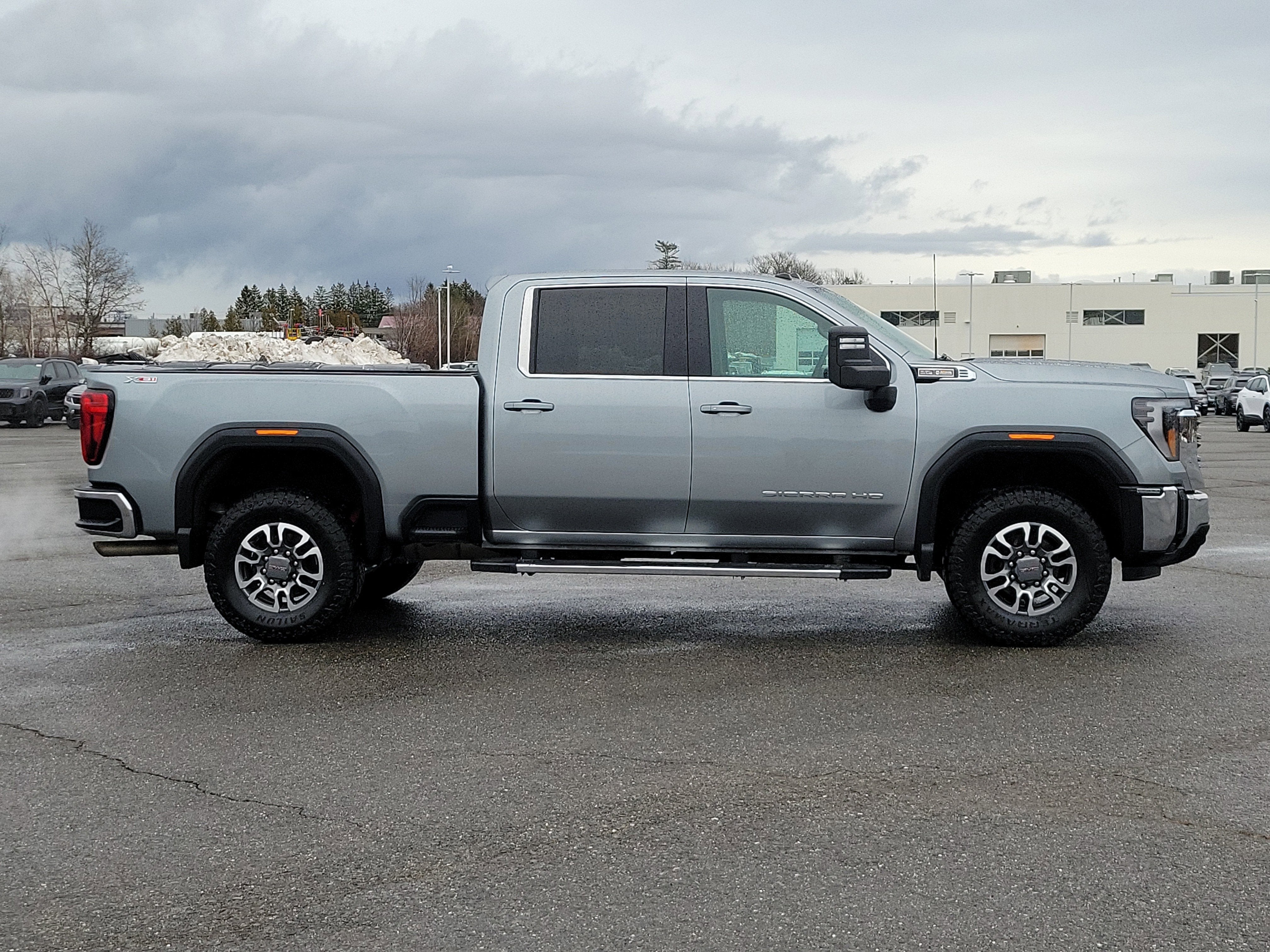 2024 GMC Sierra 2500 HD SLE
