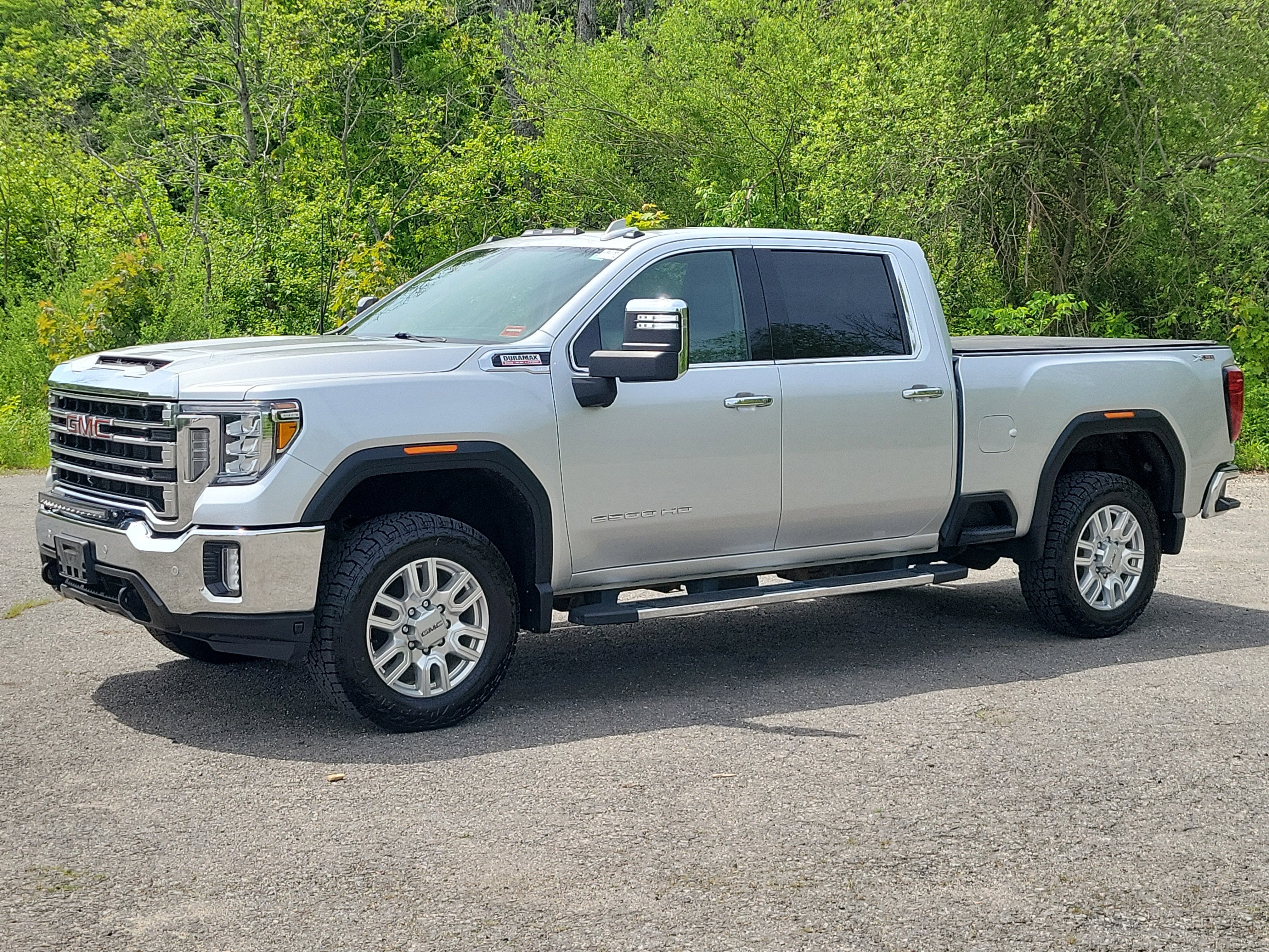 2023 GMC Sierra 4WD Crew Cab Standard Box SLT's photo