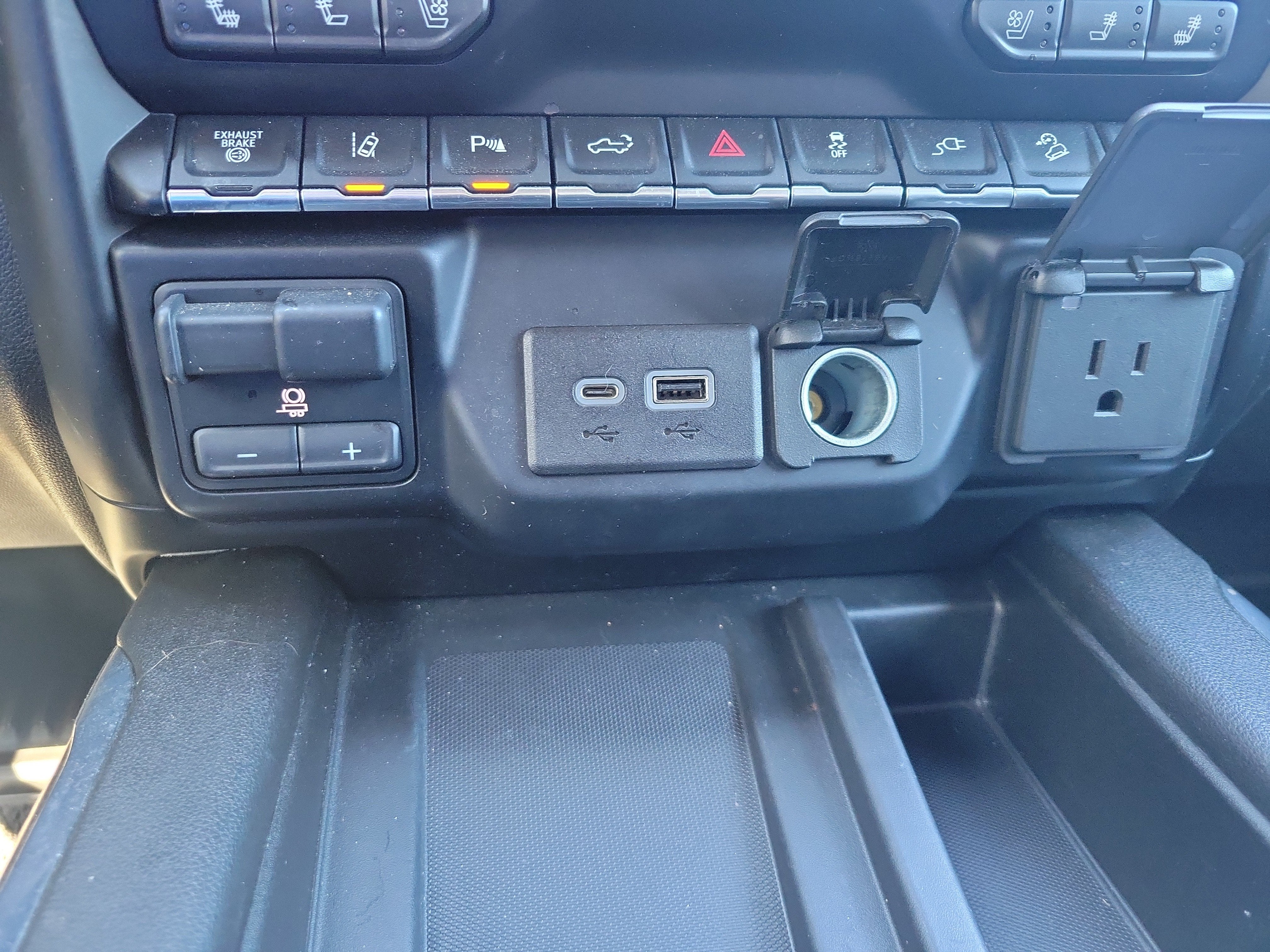 2021 GMC Sierra 3500 HD Denali