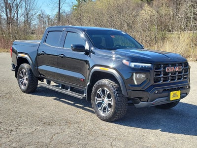 2024 GMC Canyon AT4