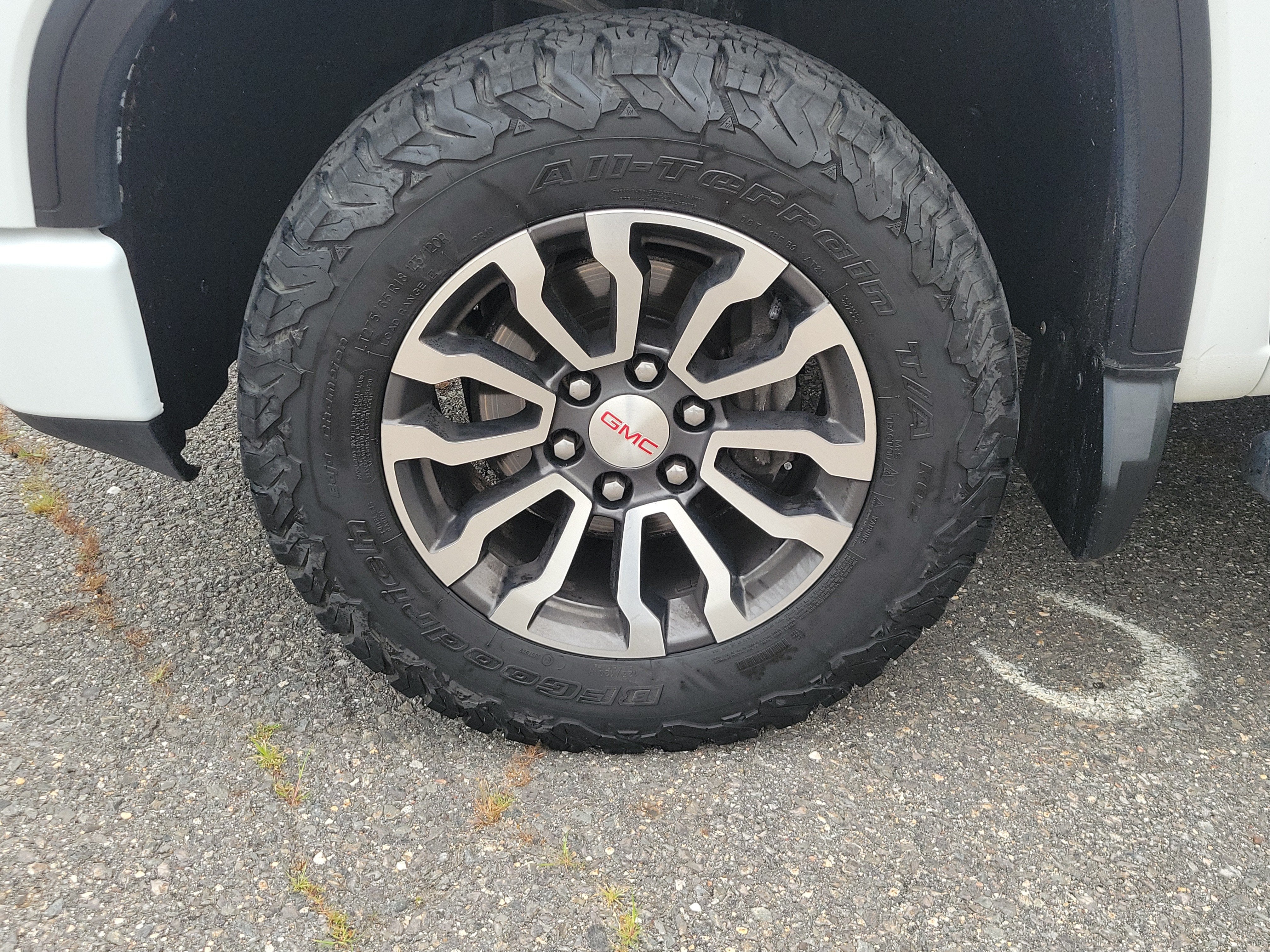 2019 GMC Sierra 1500 AT4