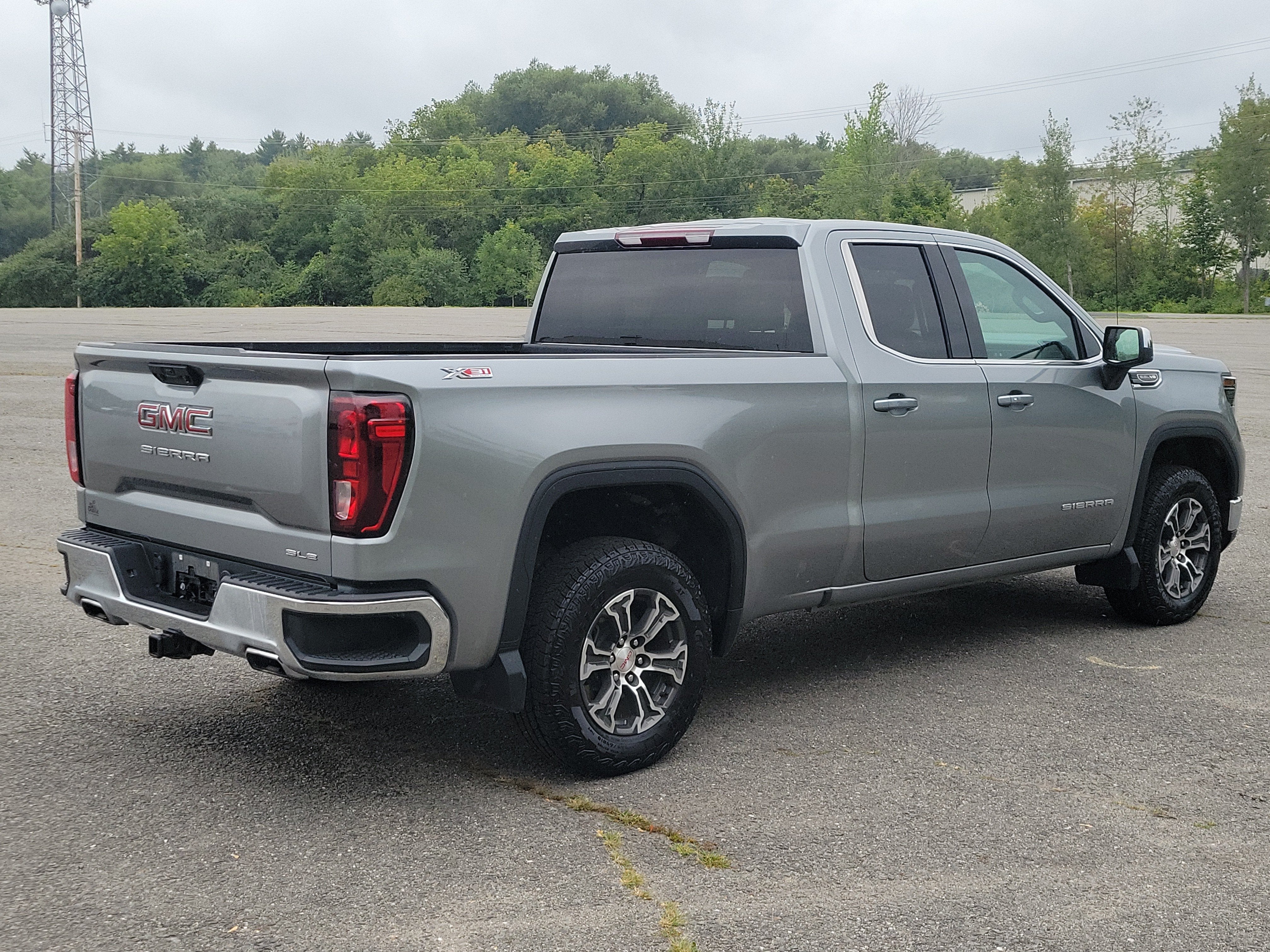 2023 GMC Sierra 1500 SLE