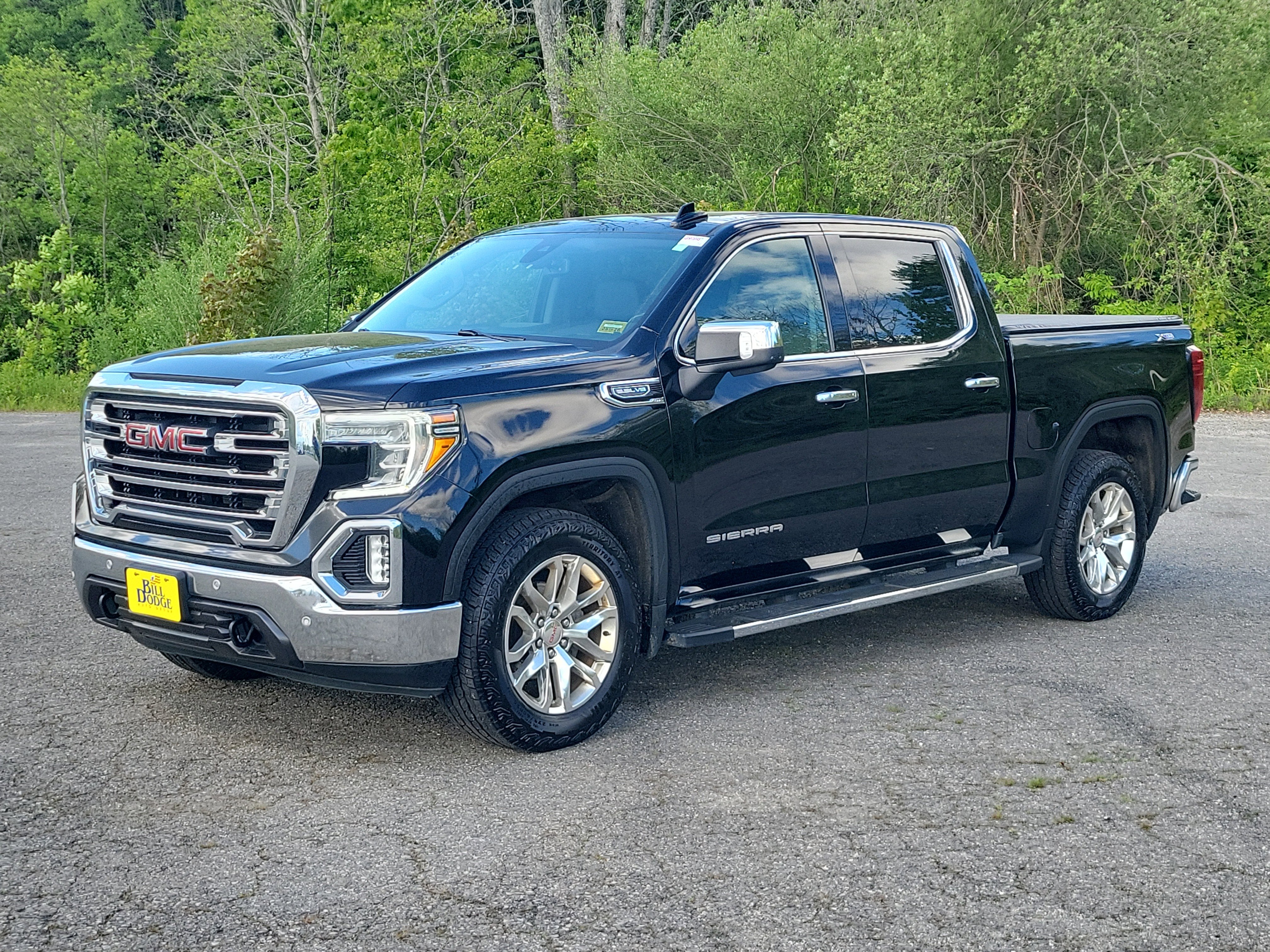 2021 GMC Sierra 4WD Crew Cab Short Box SLT's photo