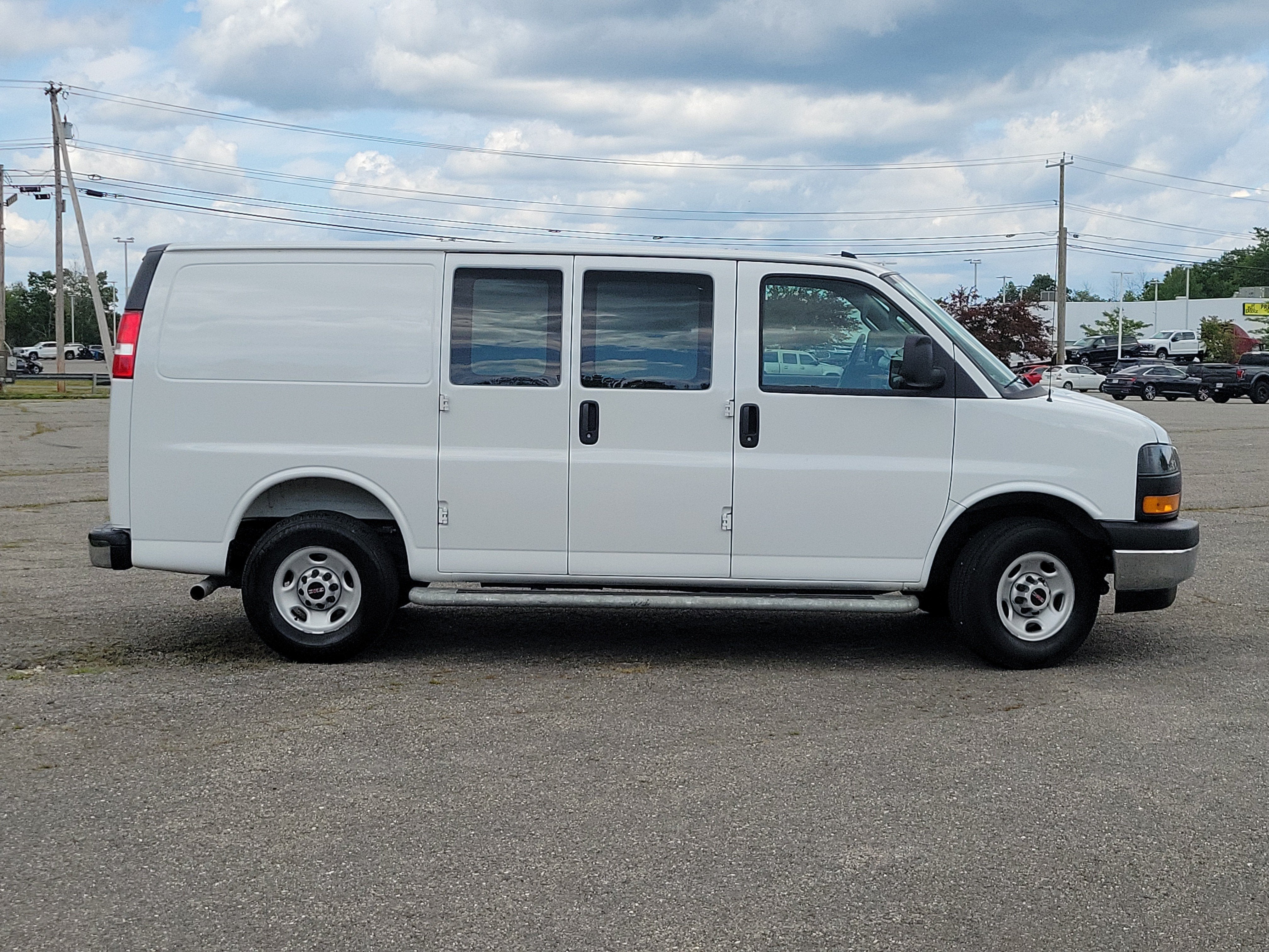 2025 GMC Savana Cargo Work Van