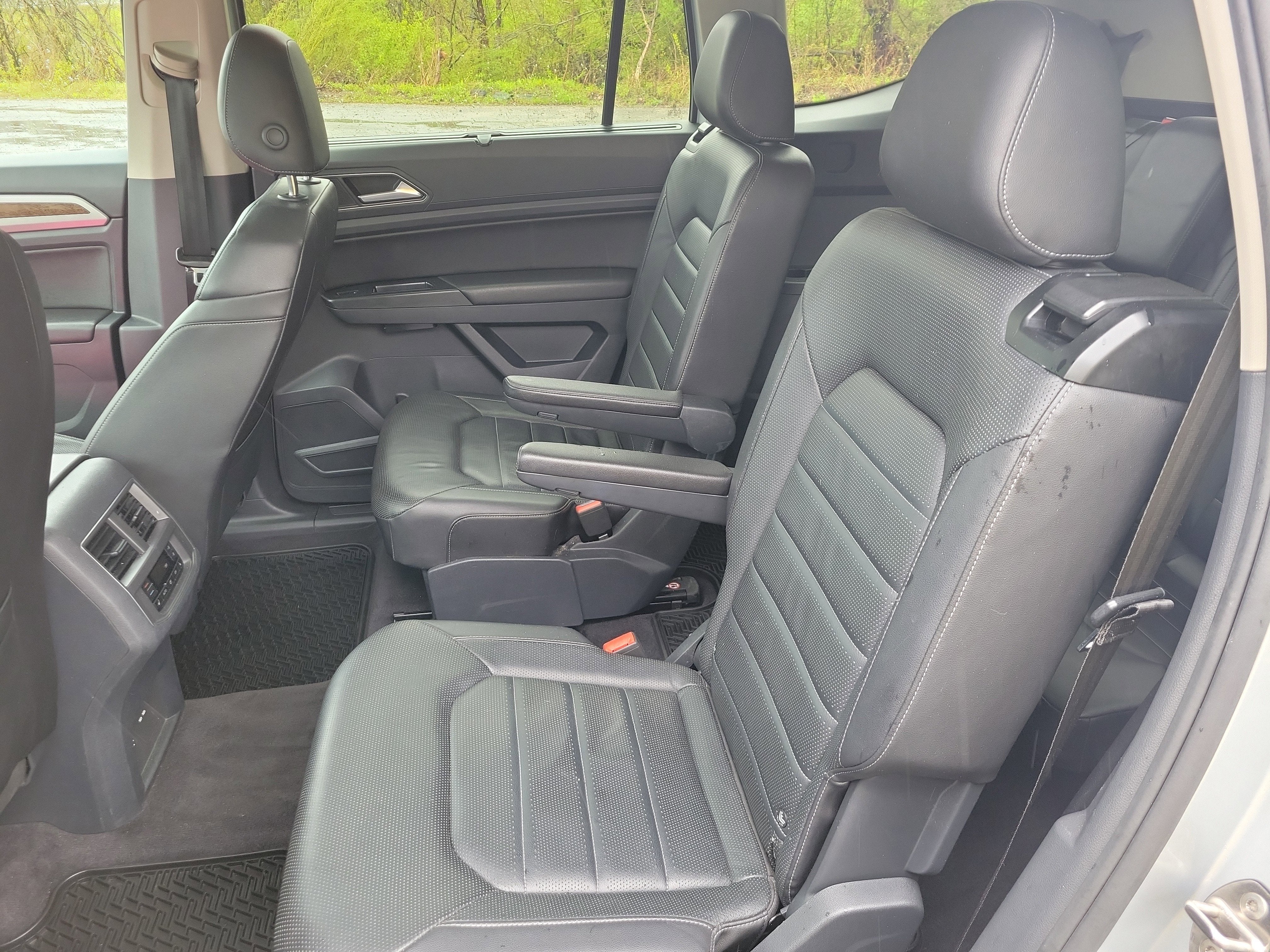 2018 Volkswagen Atlas 3.6L V6 SEL Premium