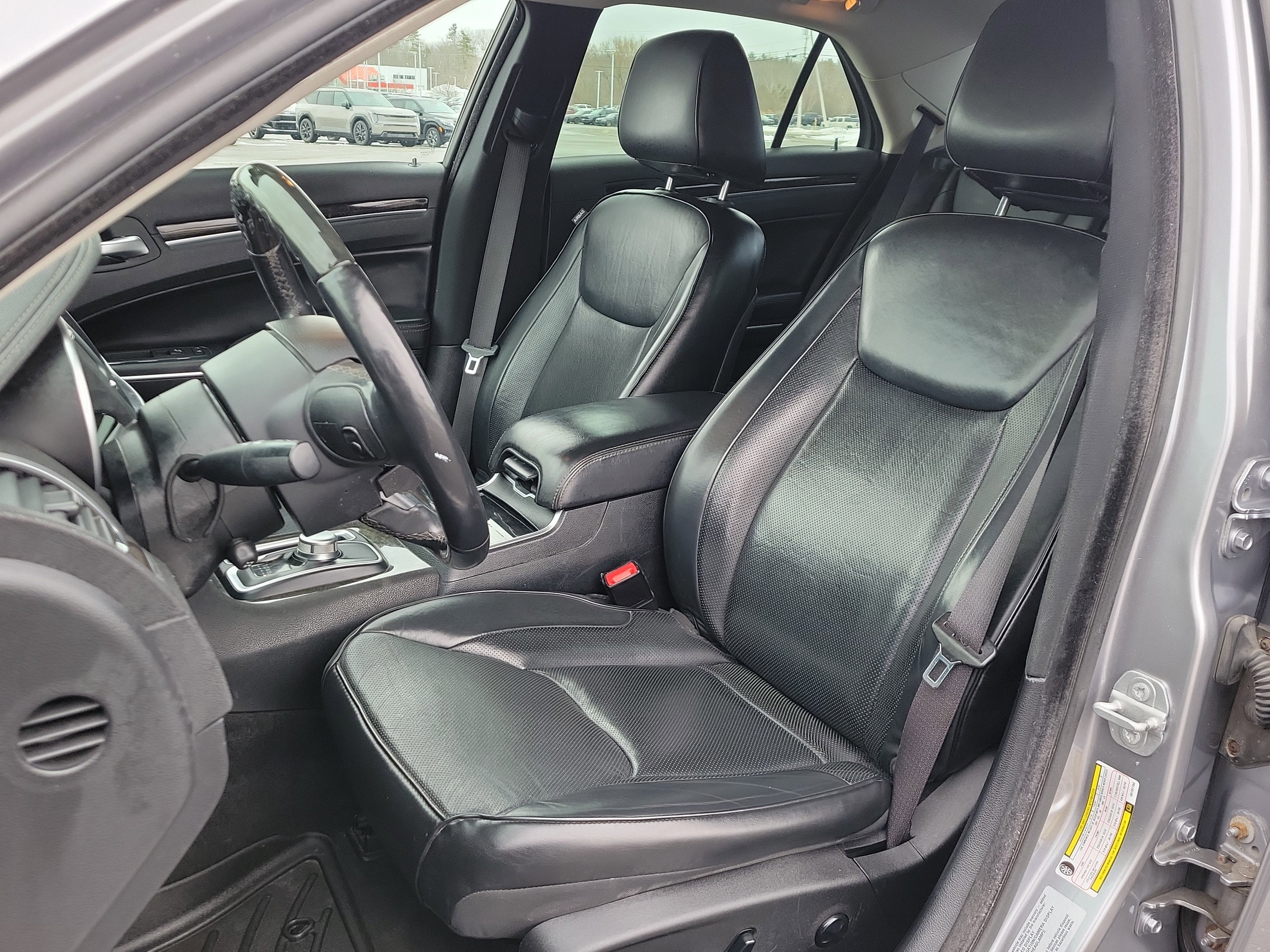 2016 Chrysler 300C AWD