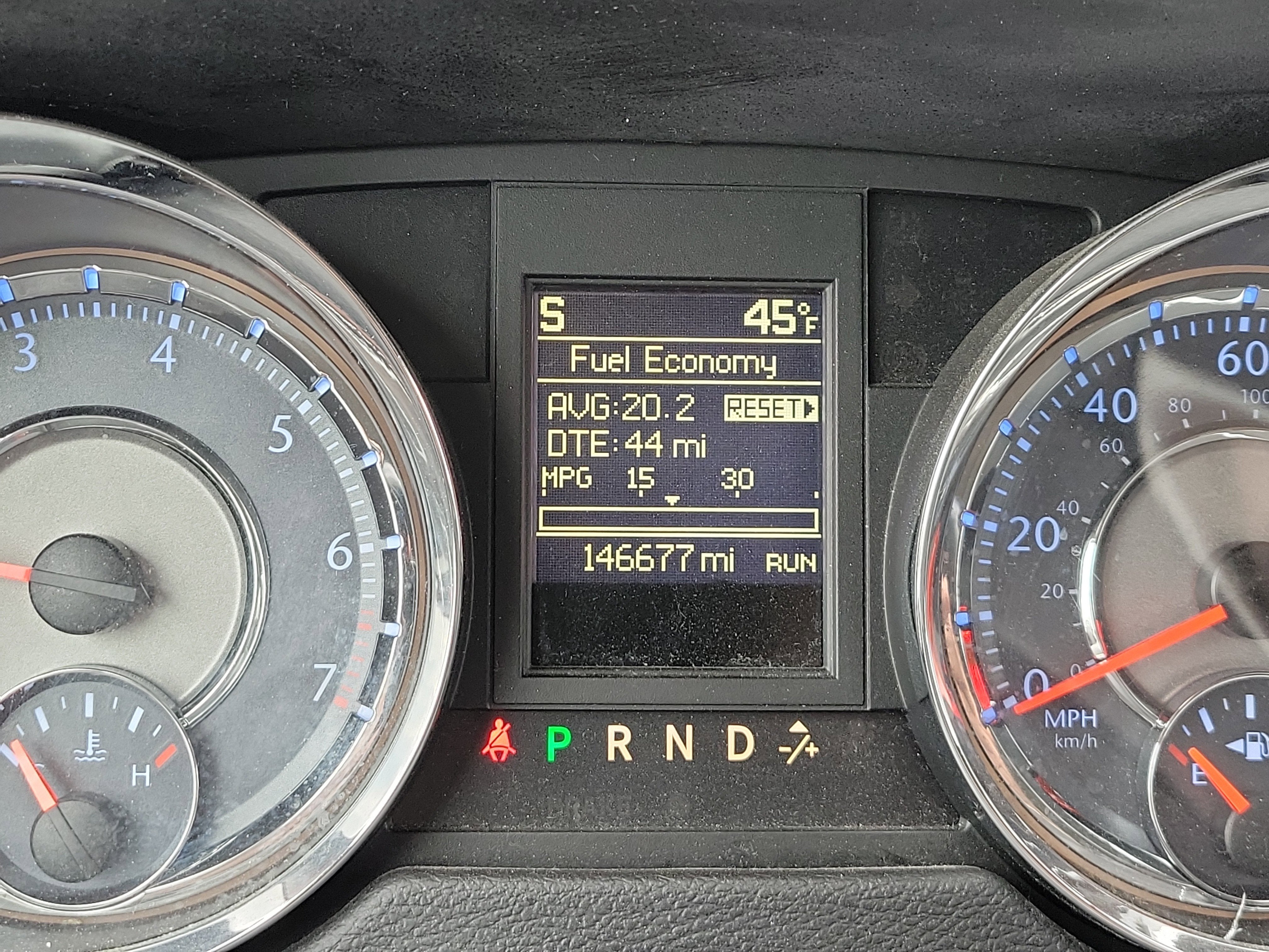 2016 Chrysler Town & Country Touring