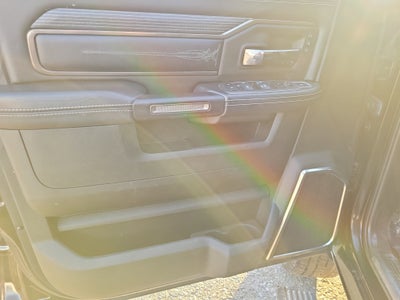 2022 RAM 2500 Limited Crew Cab 4x4 6'4" Box
