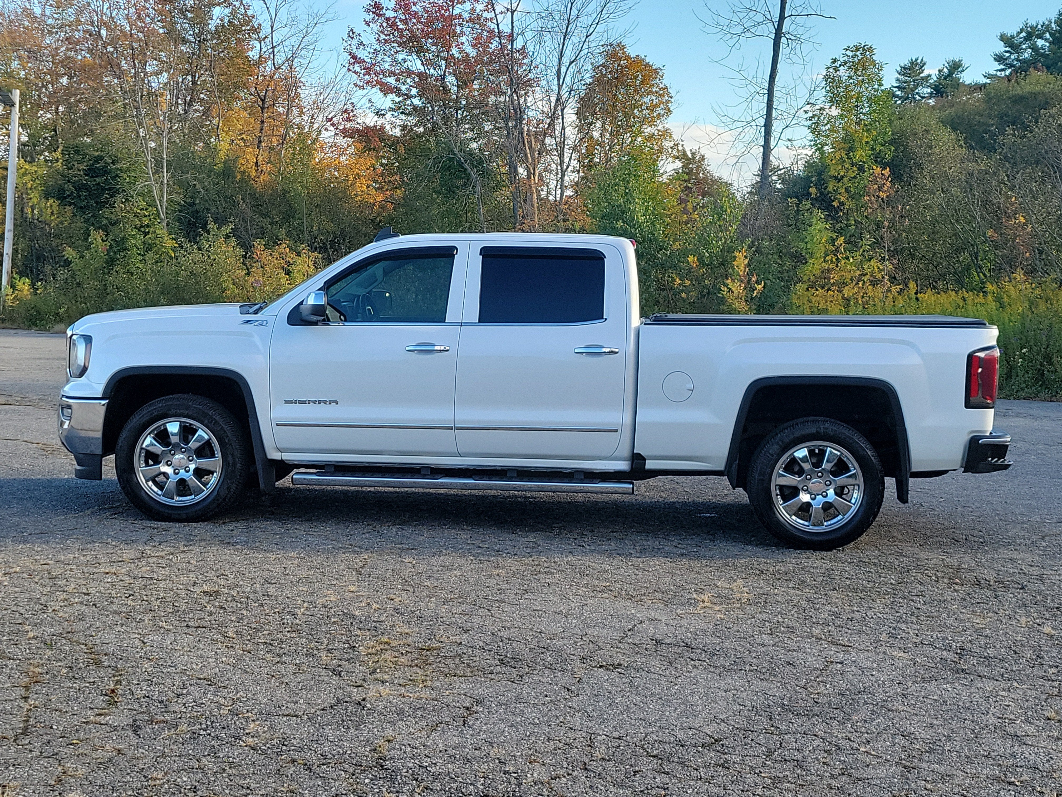 2017 GMC Sierra 1500 SLT