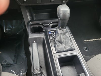 2018 Toyota Tacoma SR V6