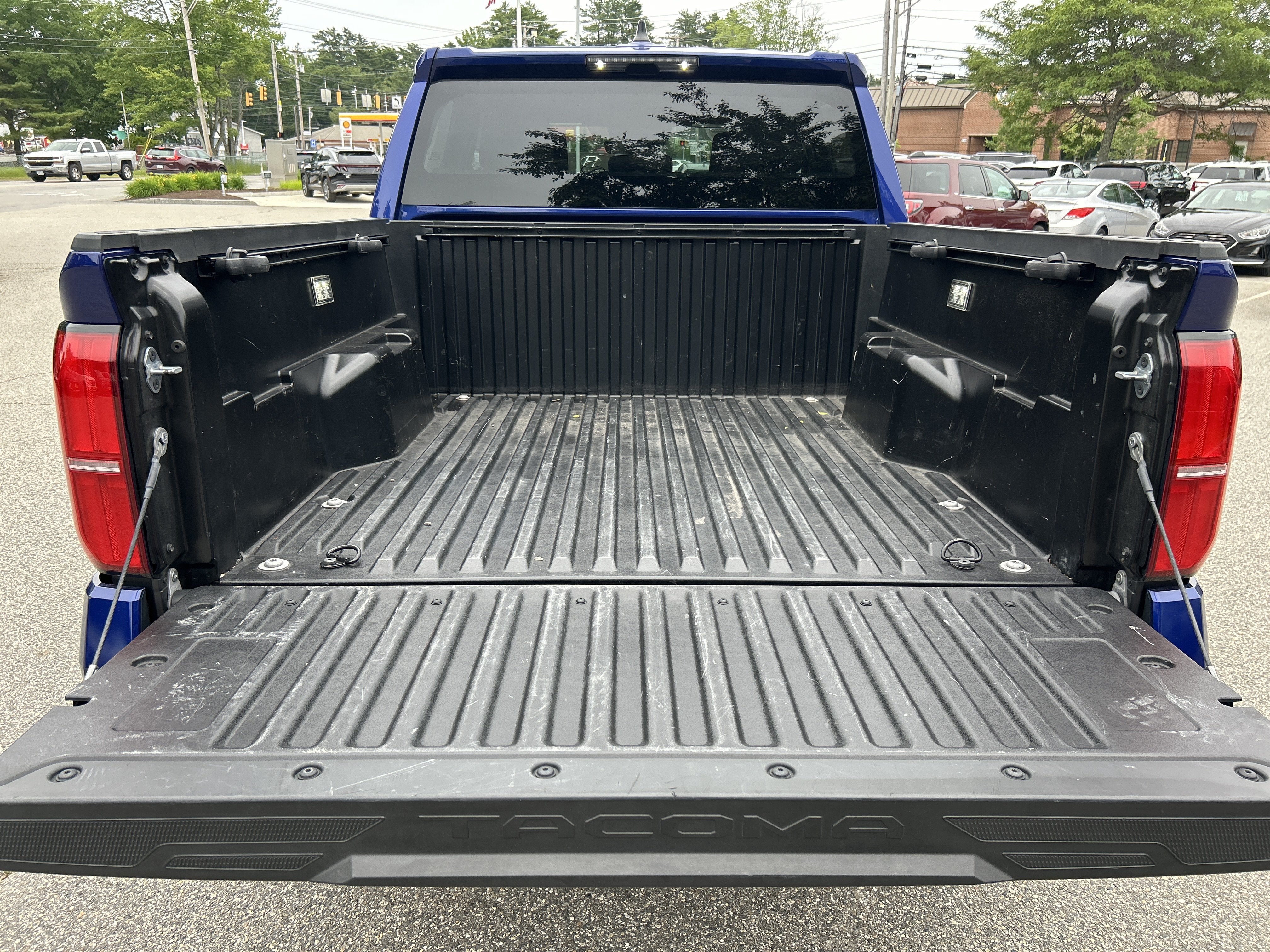 2024 Toyota Tacoma 4WD SR5
