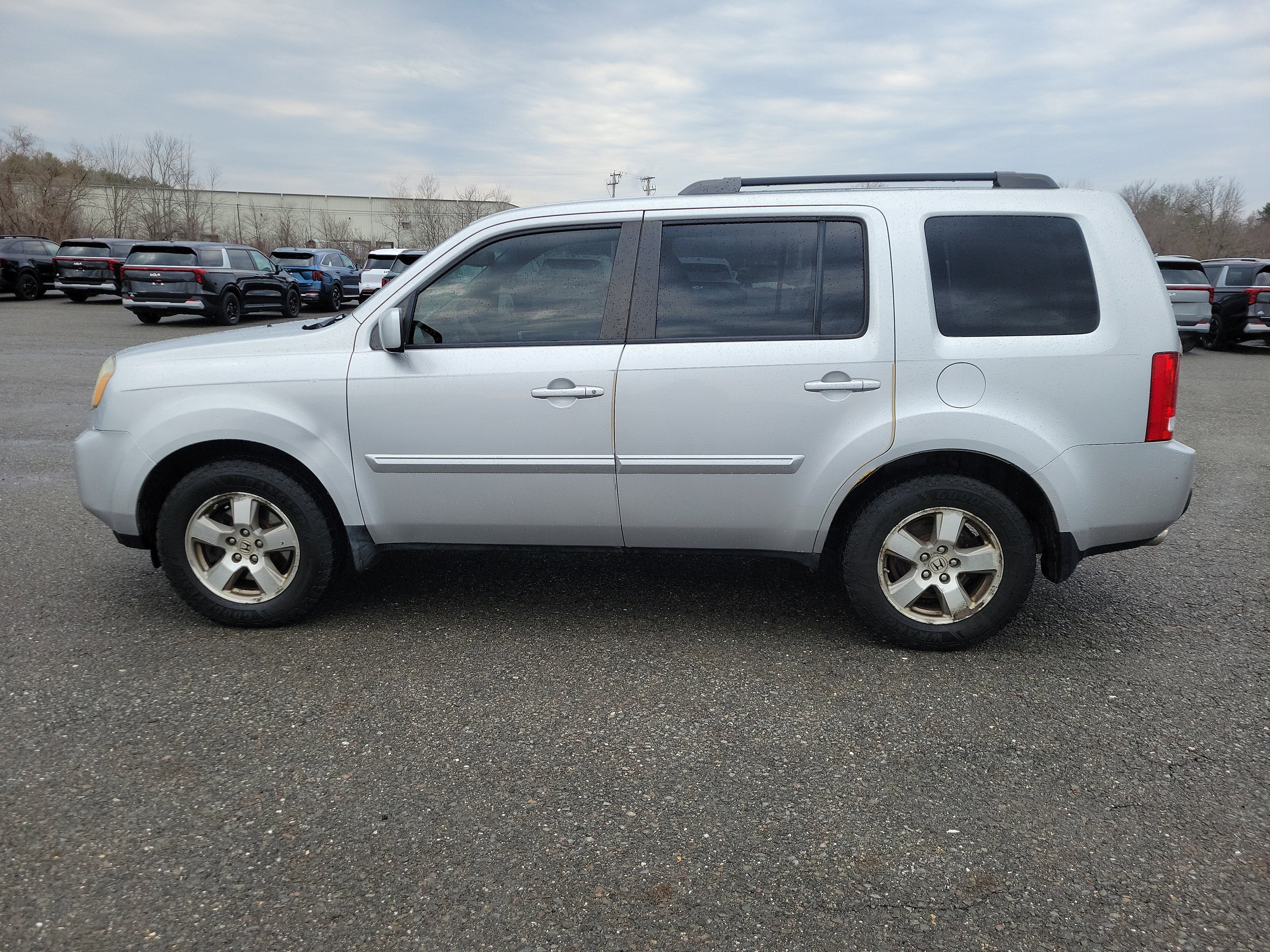 Used 2011 Honda Pilot EX-L with VIN 5FNYF3H62BB029984 for sale in Brunswick, ME