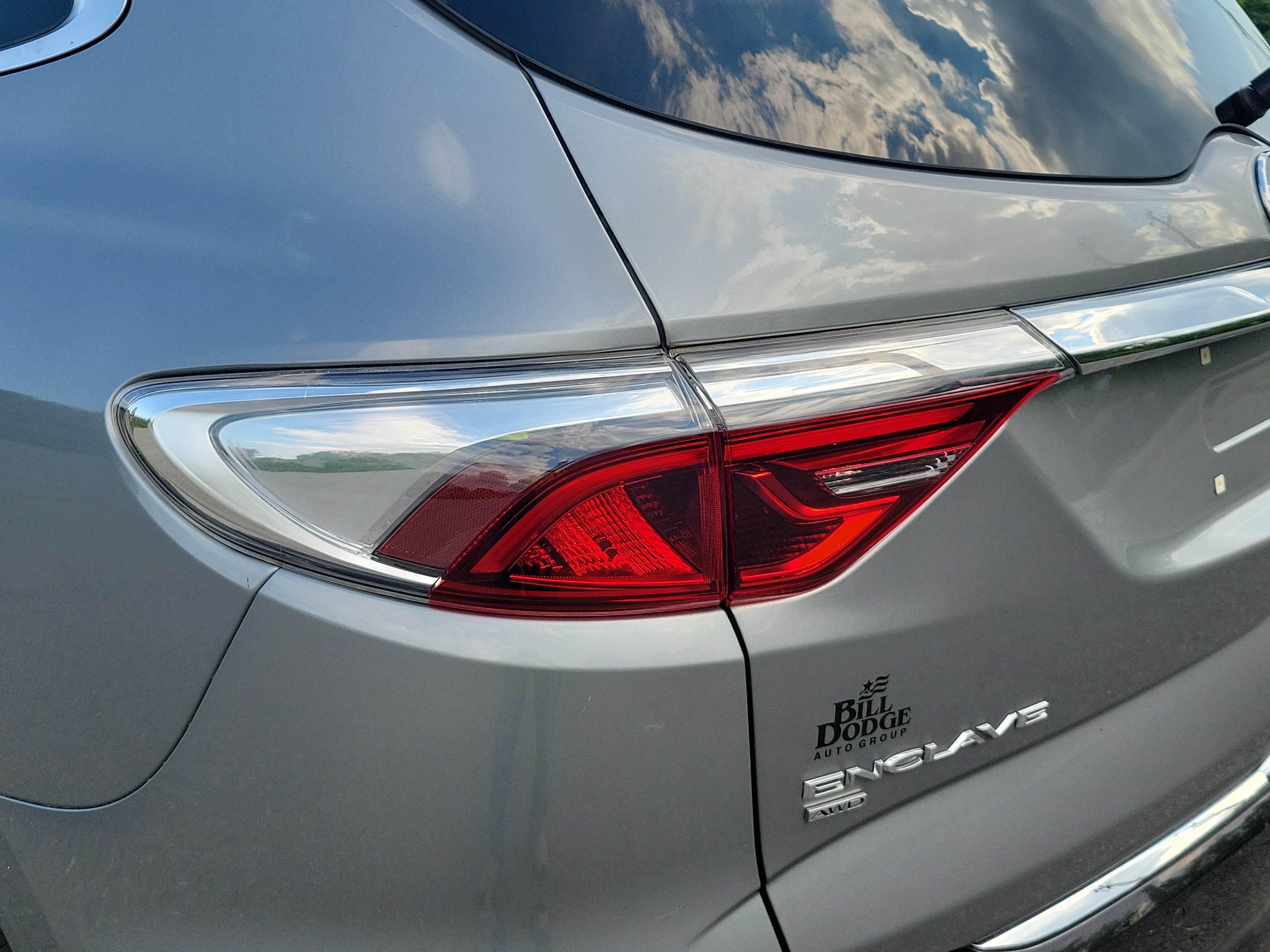 2023 Buick Enclave Essence