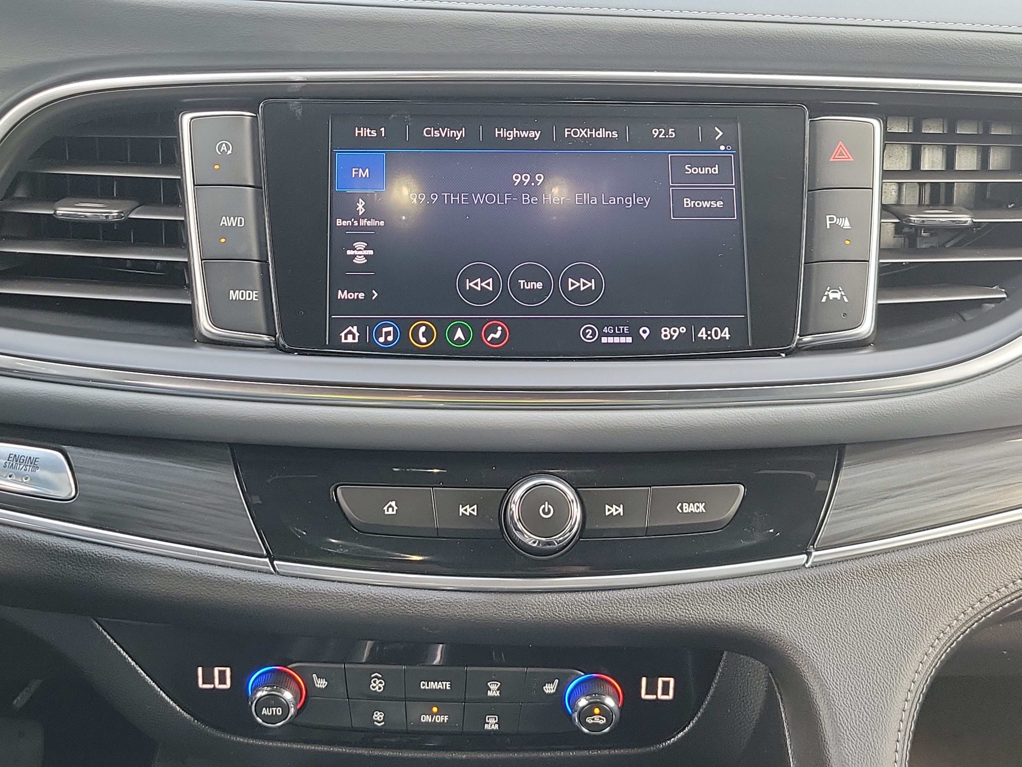 2023 Buick Enclave Essence