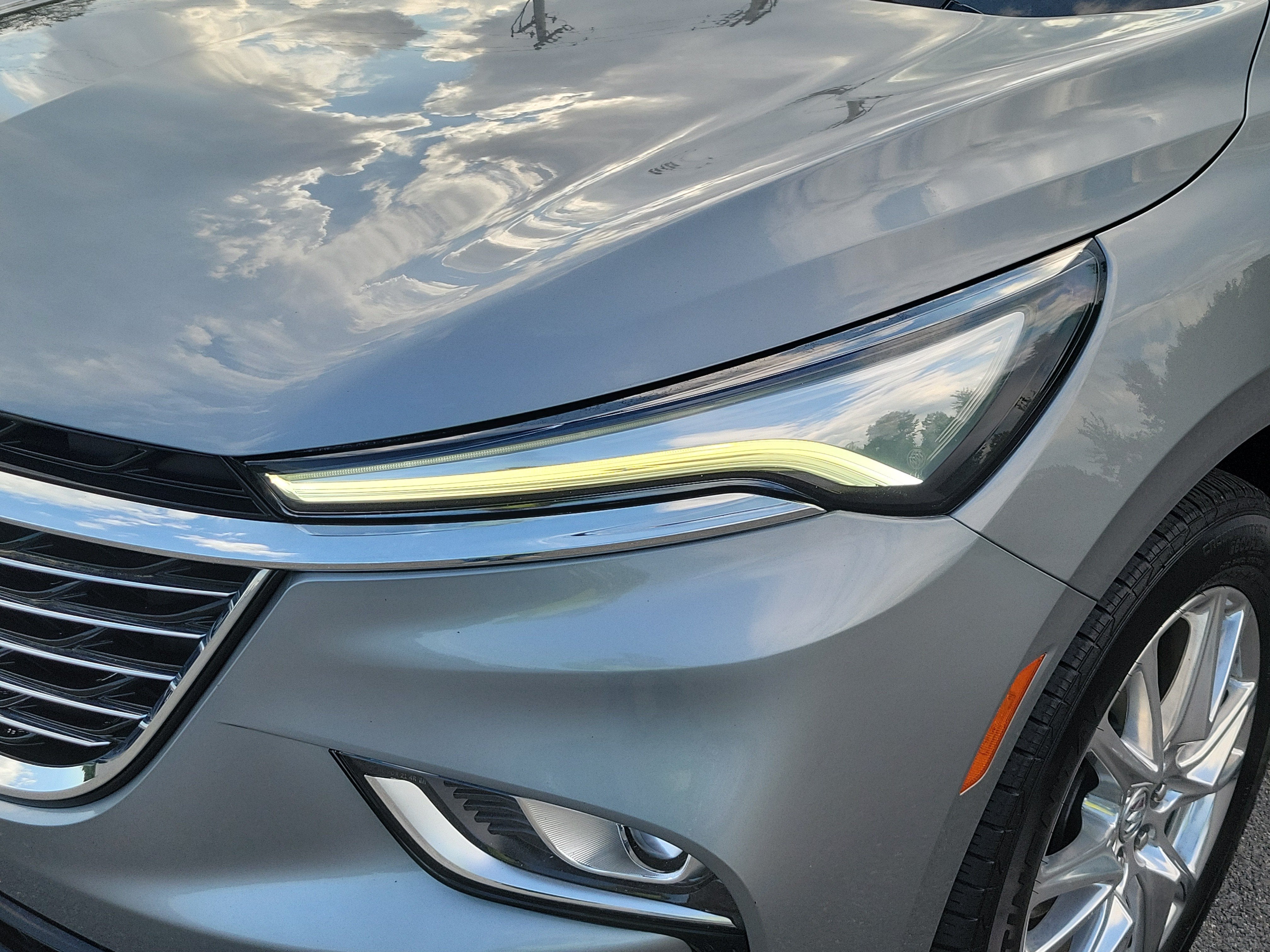 2023 Buick Enclave Essence