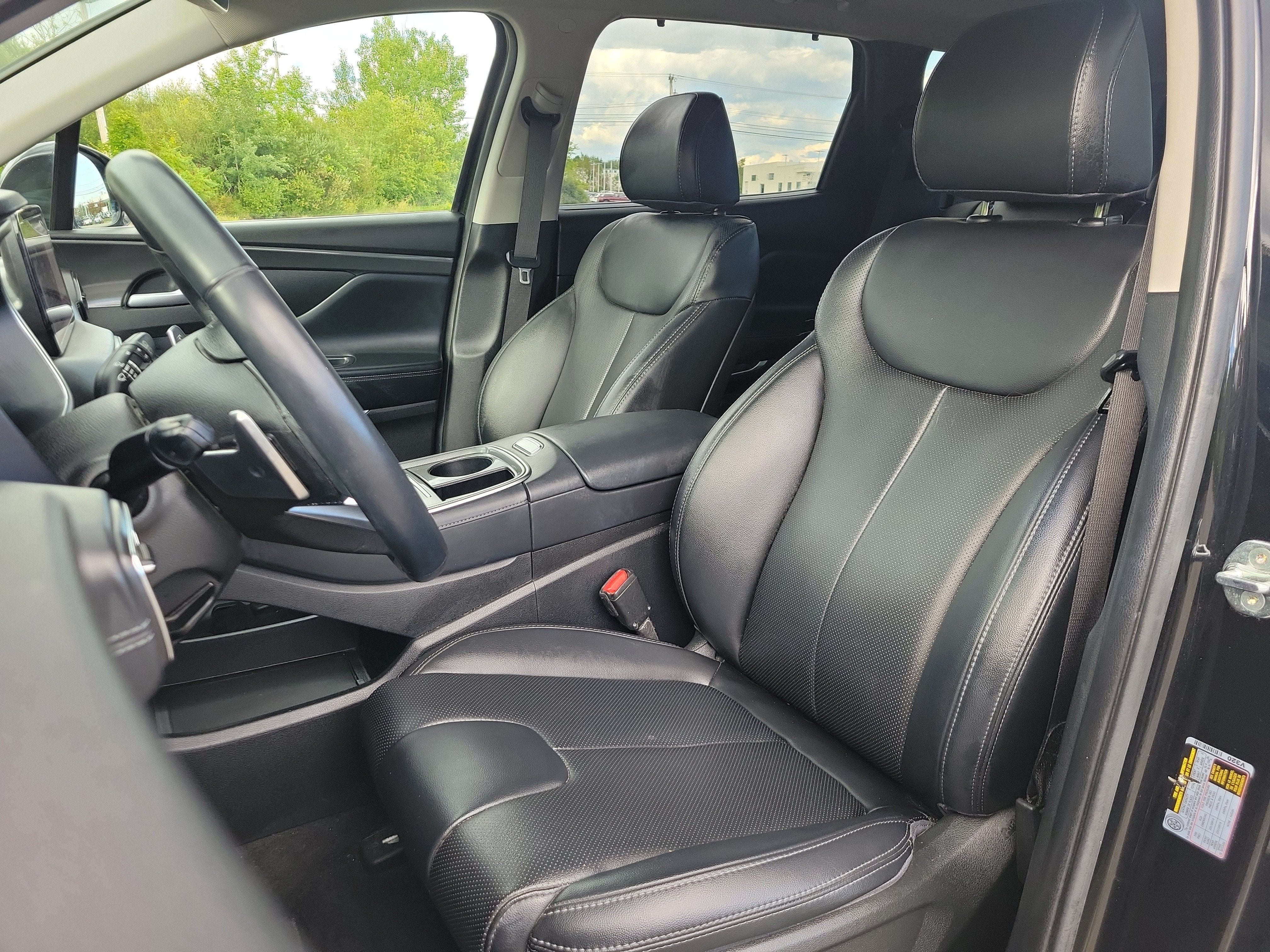 2023 Hyundai SANTA FE HYBRID SEL Premium